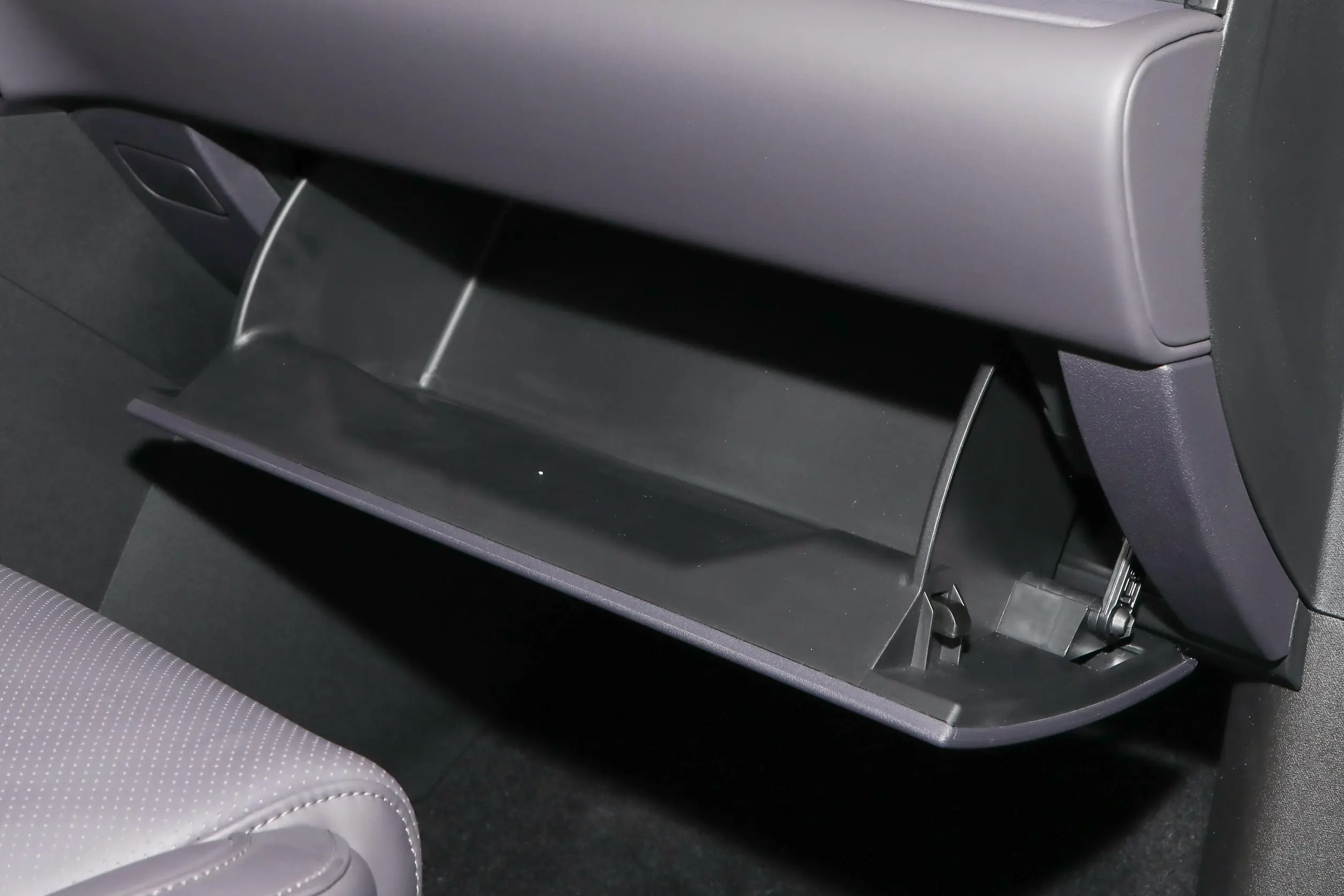 Leapmotor C10 2024 interior-4