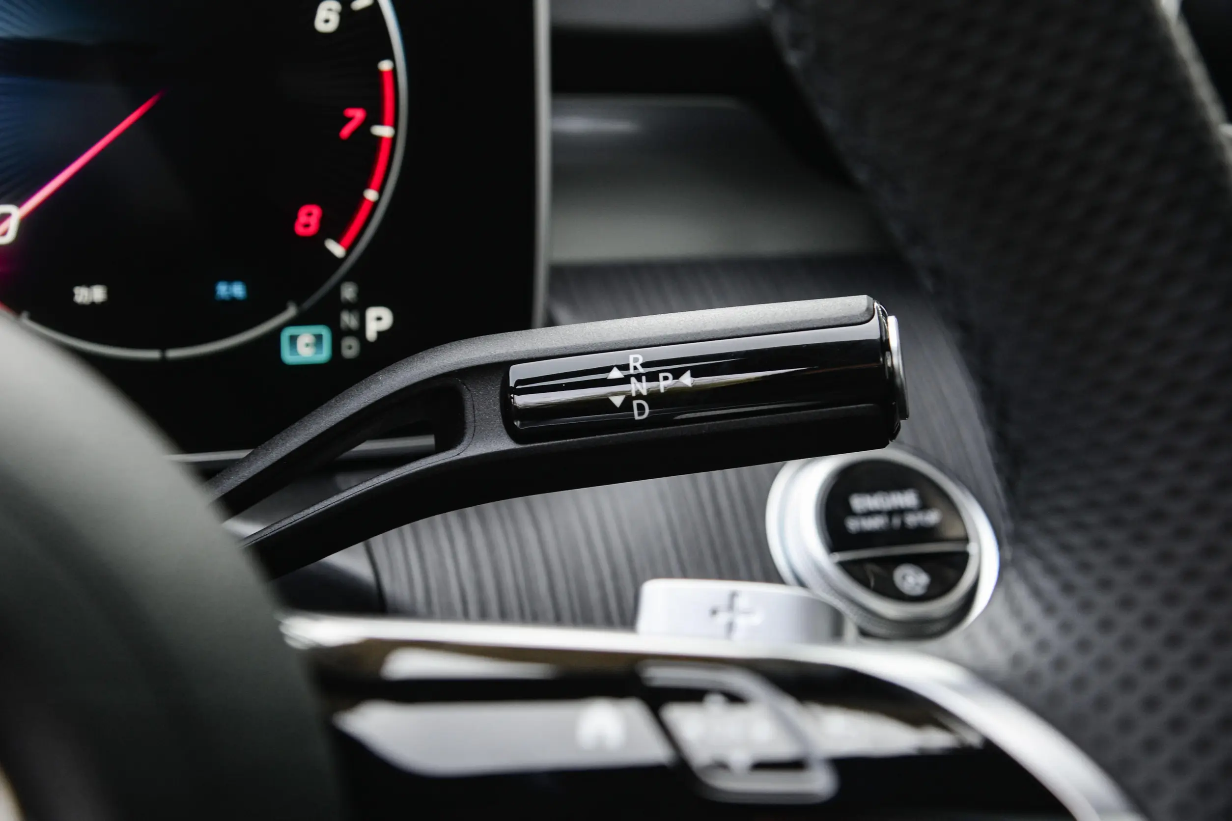 Mercedes-Benz C 260 L 2024 interior-3