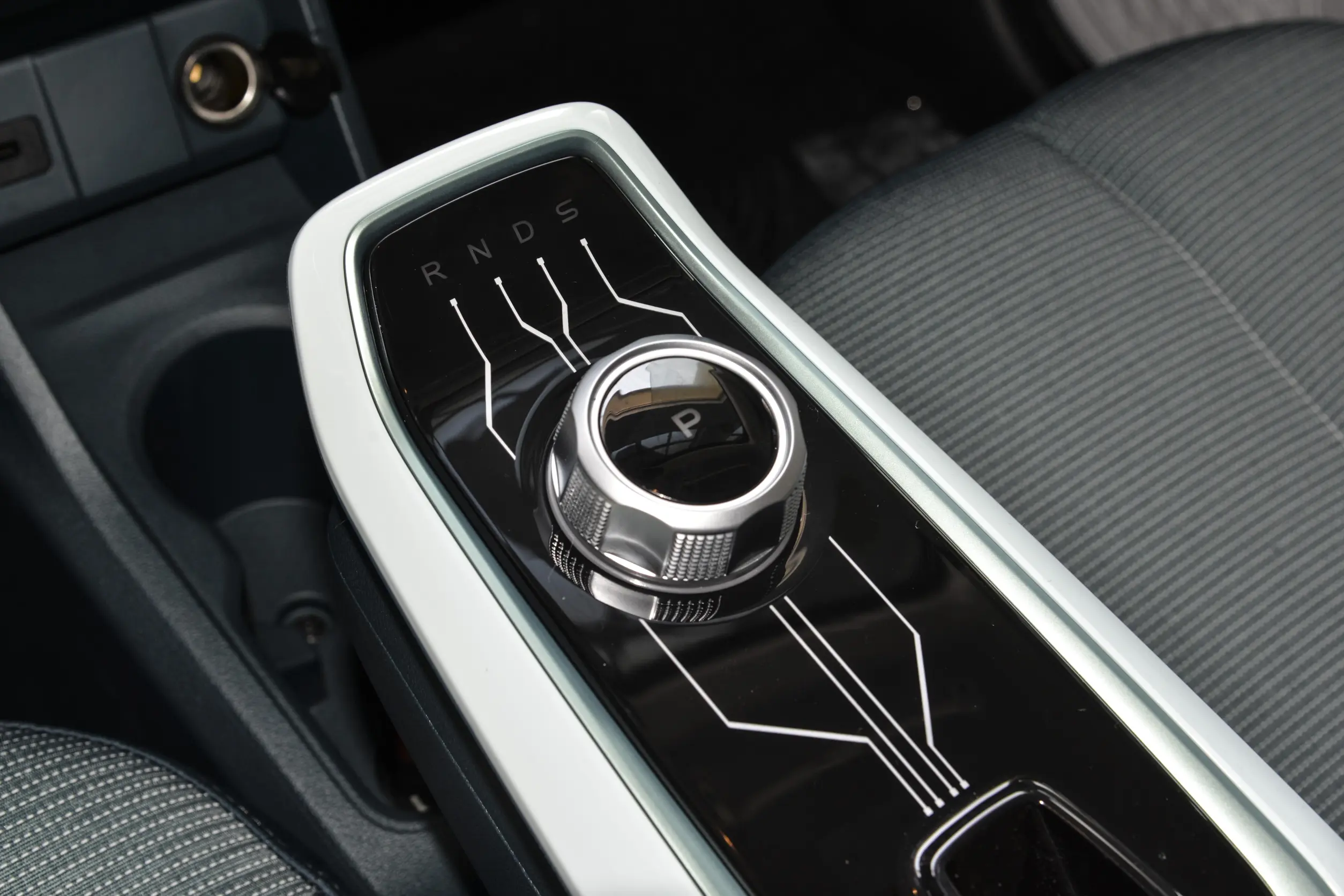 Changan Benben E-Star 2023 interior-3