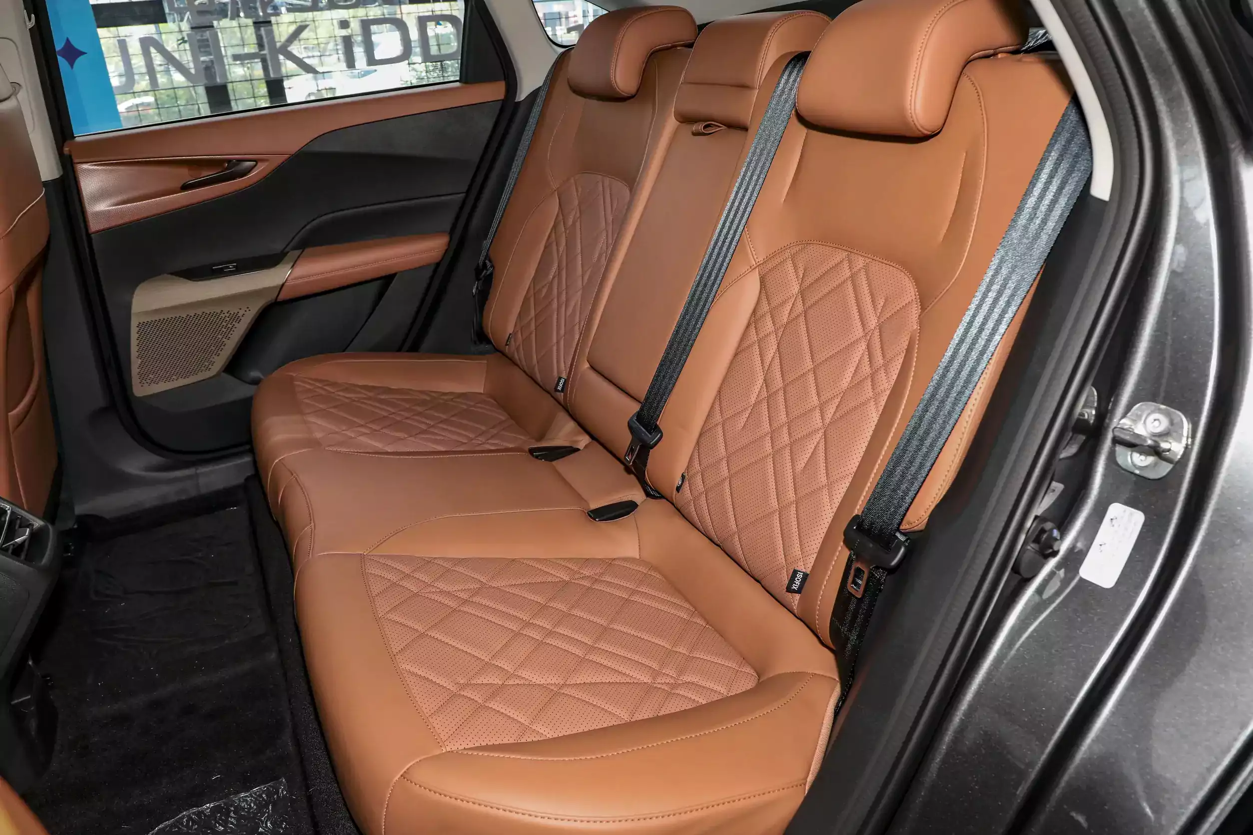 Changan Qiyuan A05 2024 space-2