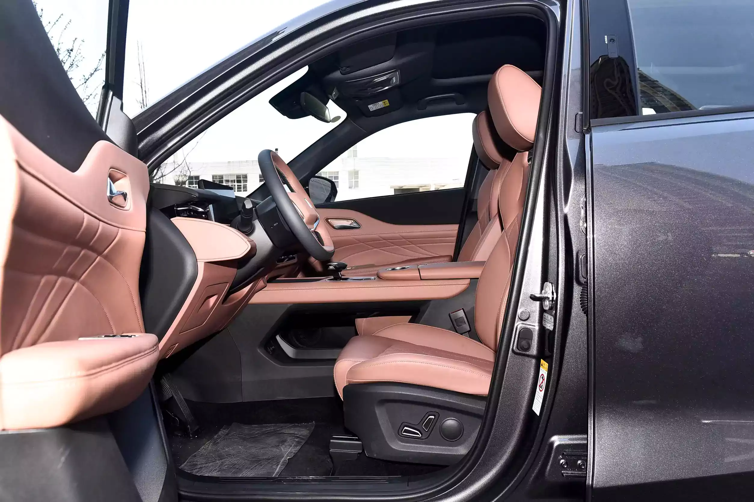 Changan UNI-Z 2024 space-1