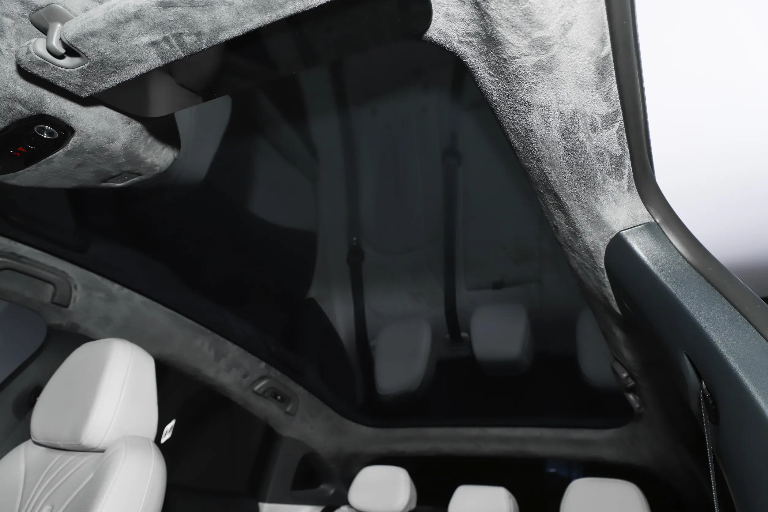 Geely Galaxy E8 2024 space-3