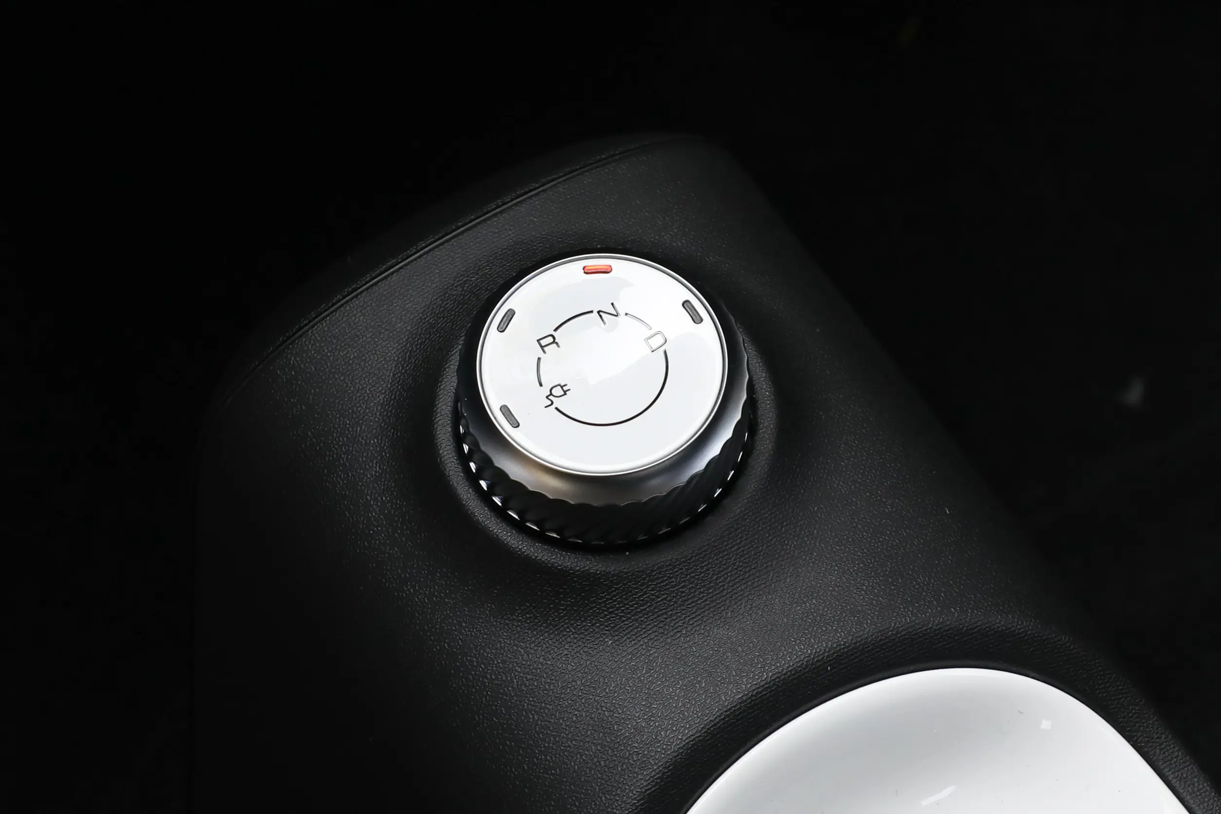 Wuling Hongguang MINI EV 2024 interior-3