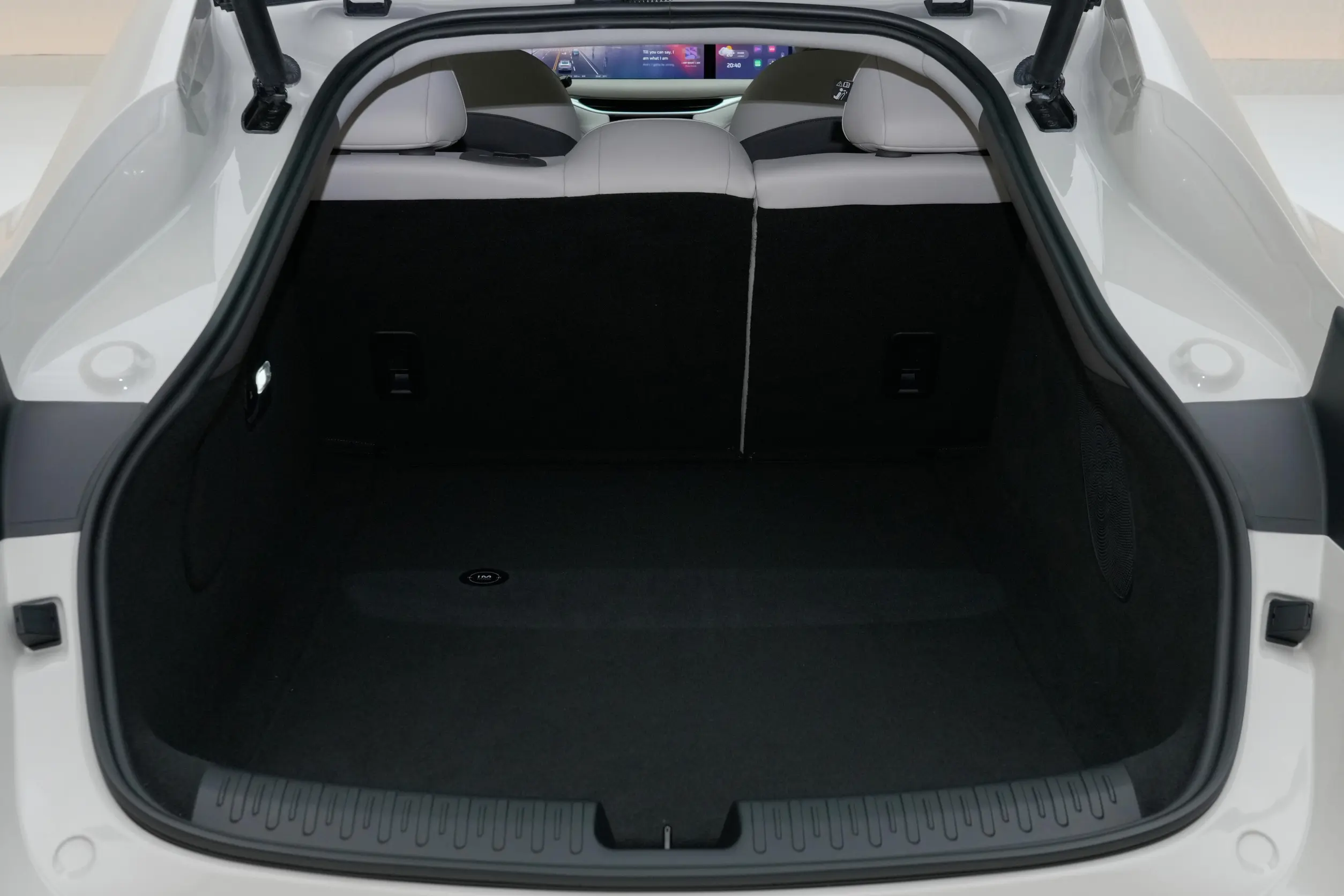 IM Motors L6 2024 space-4