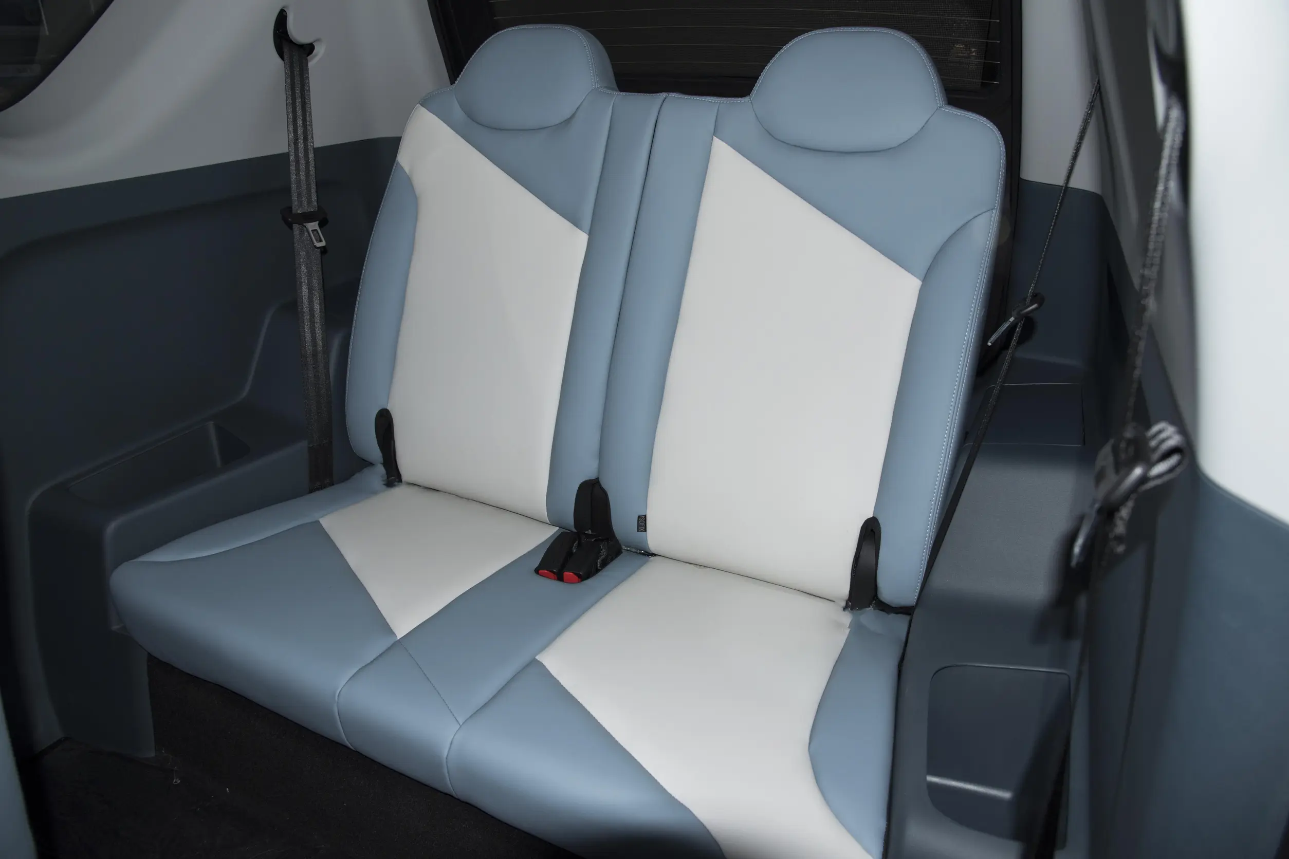 Chery eQ1 2024 space-2