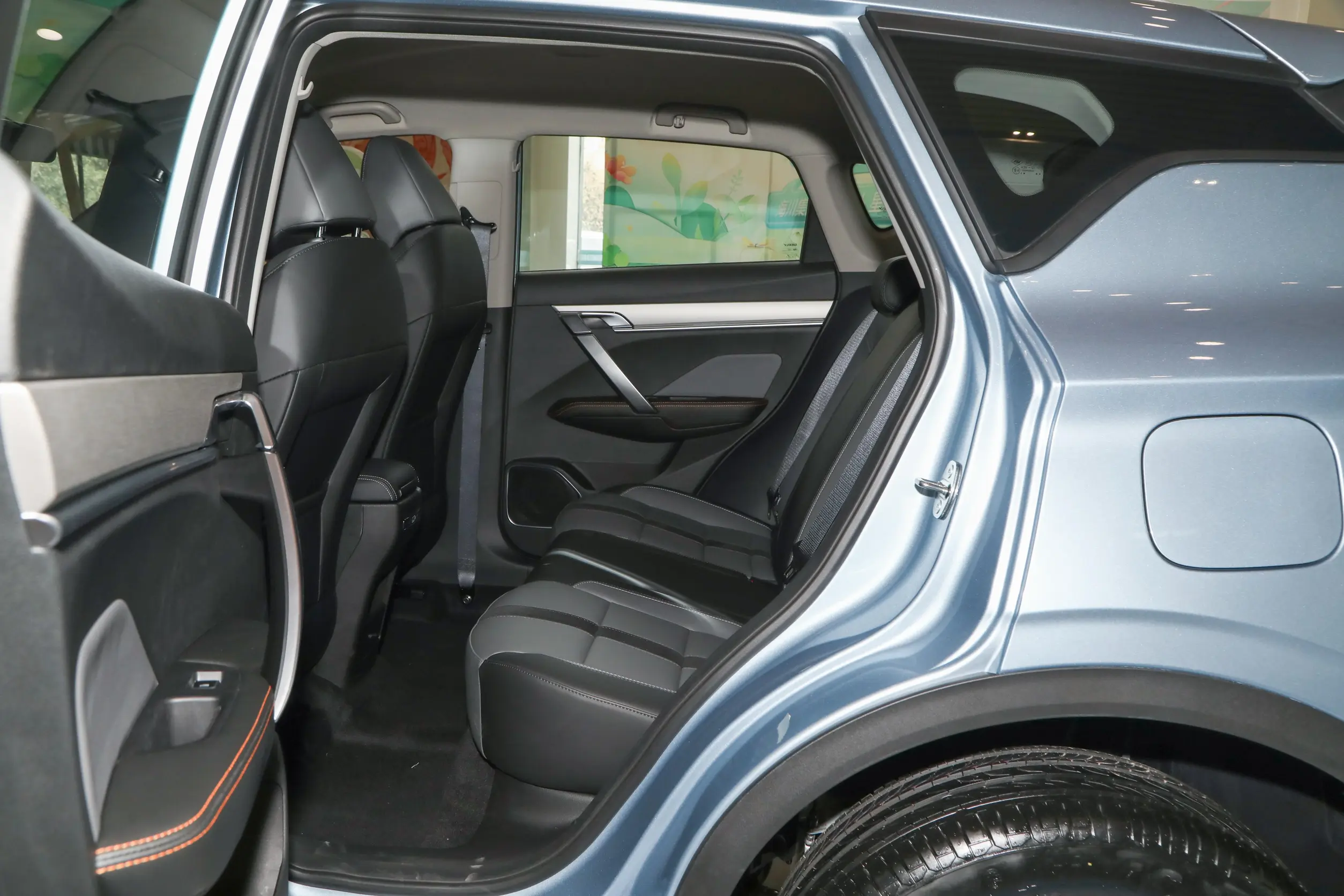 Geely Coolray 2024 space-2