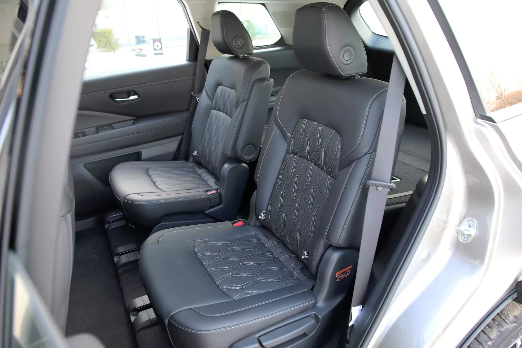 Nissan Pathfinder 2024 space-2