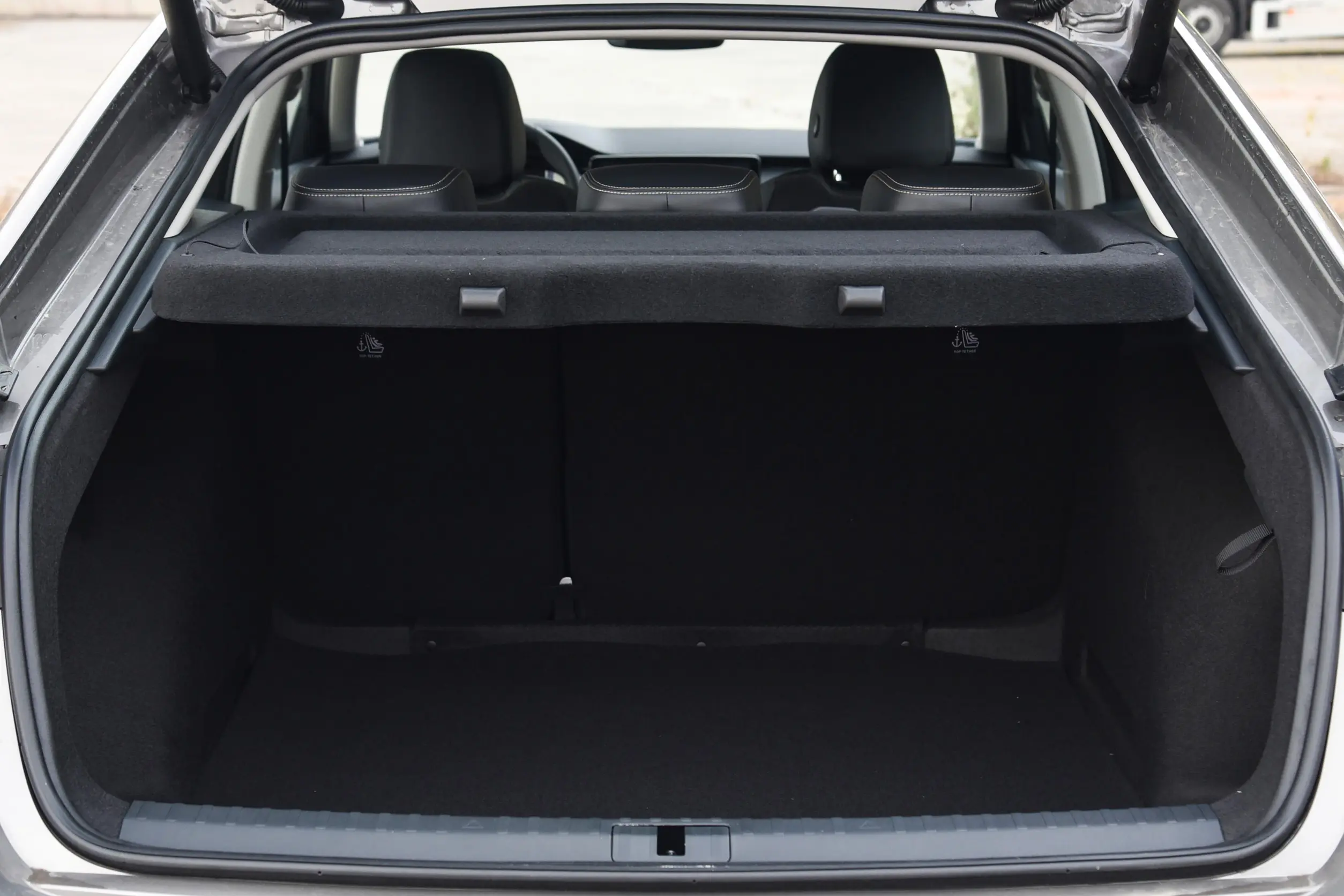 Škoda Octavia 2024 space-4