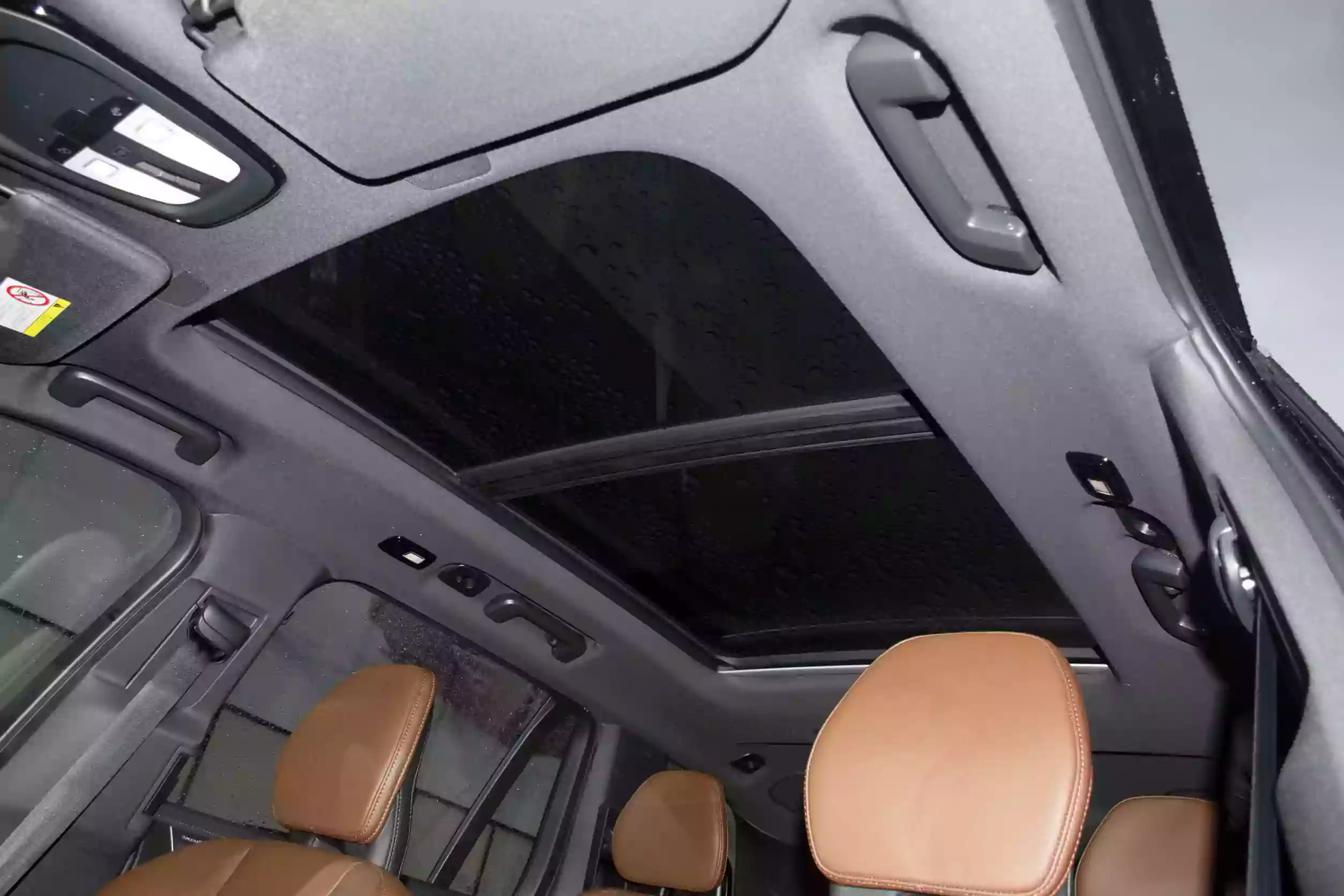 Volvo XC90 2024 space-3