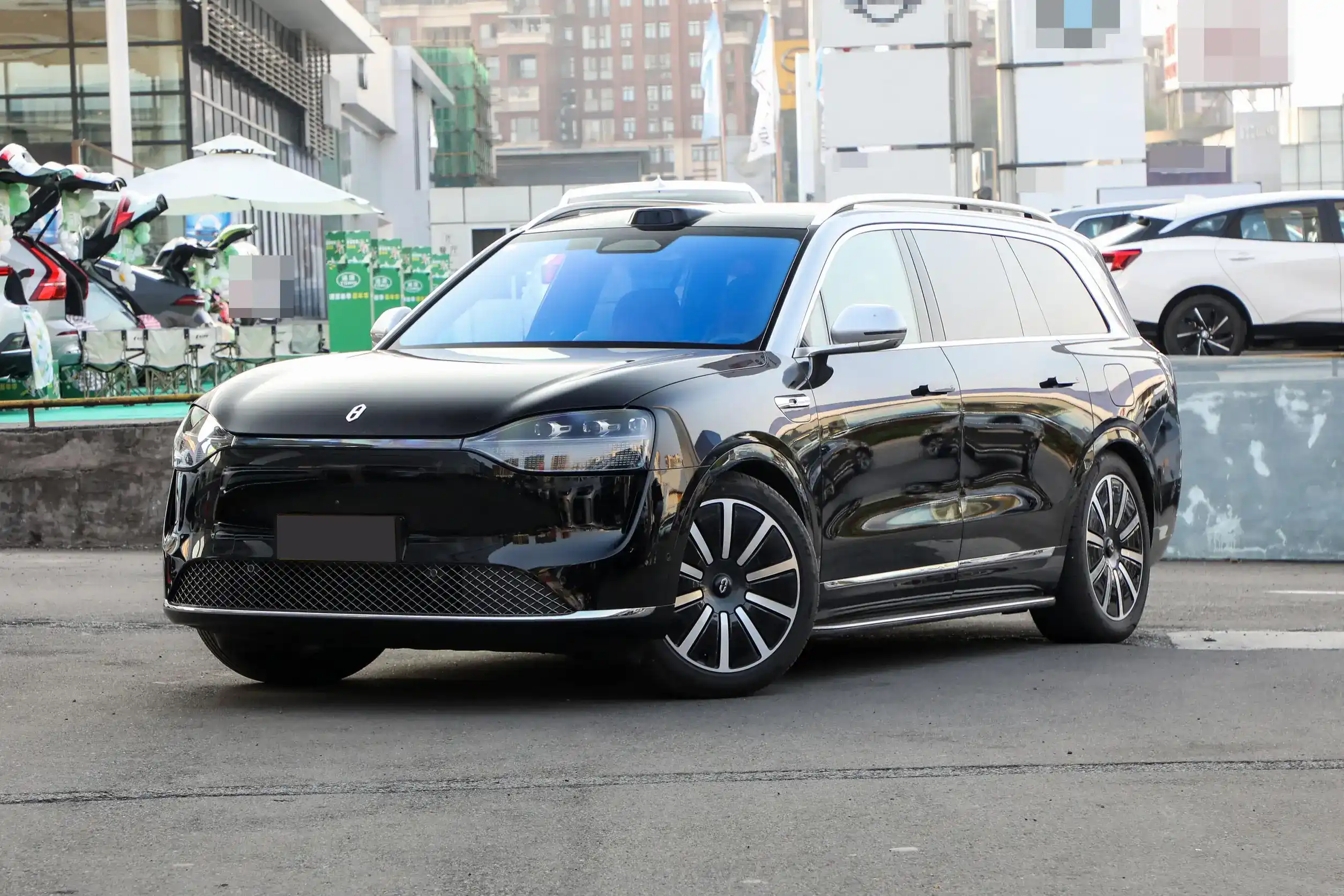 AITO M9 EV picture (2)