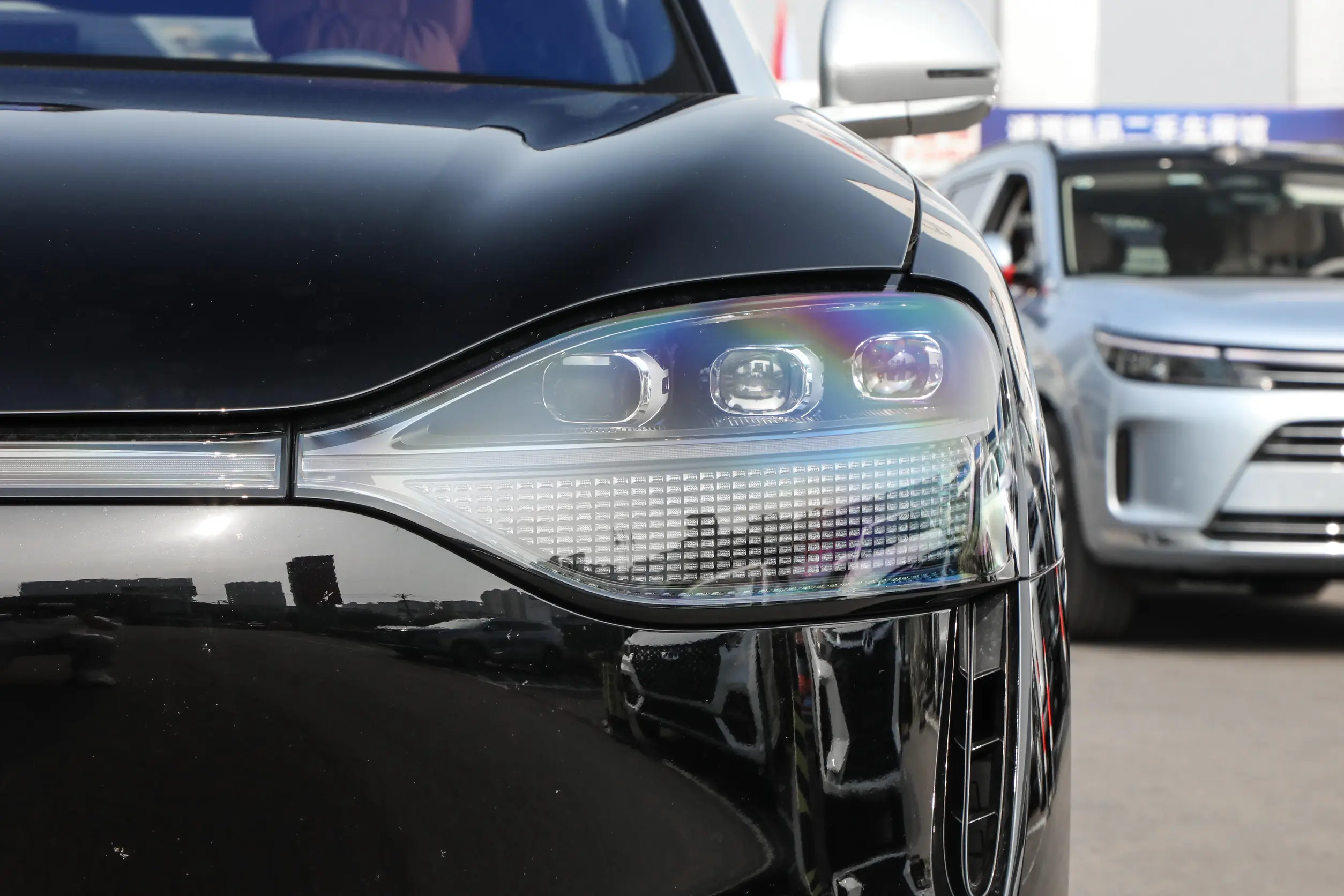 AITO M9 EV picture (5)