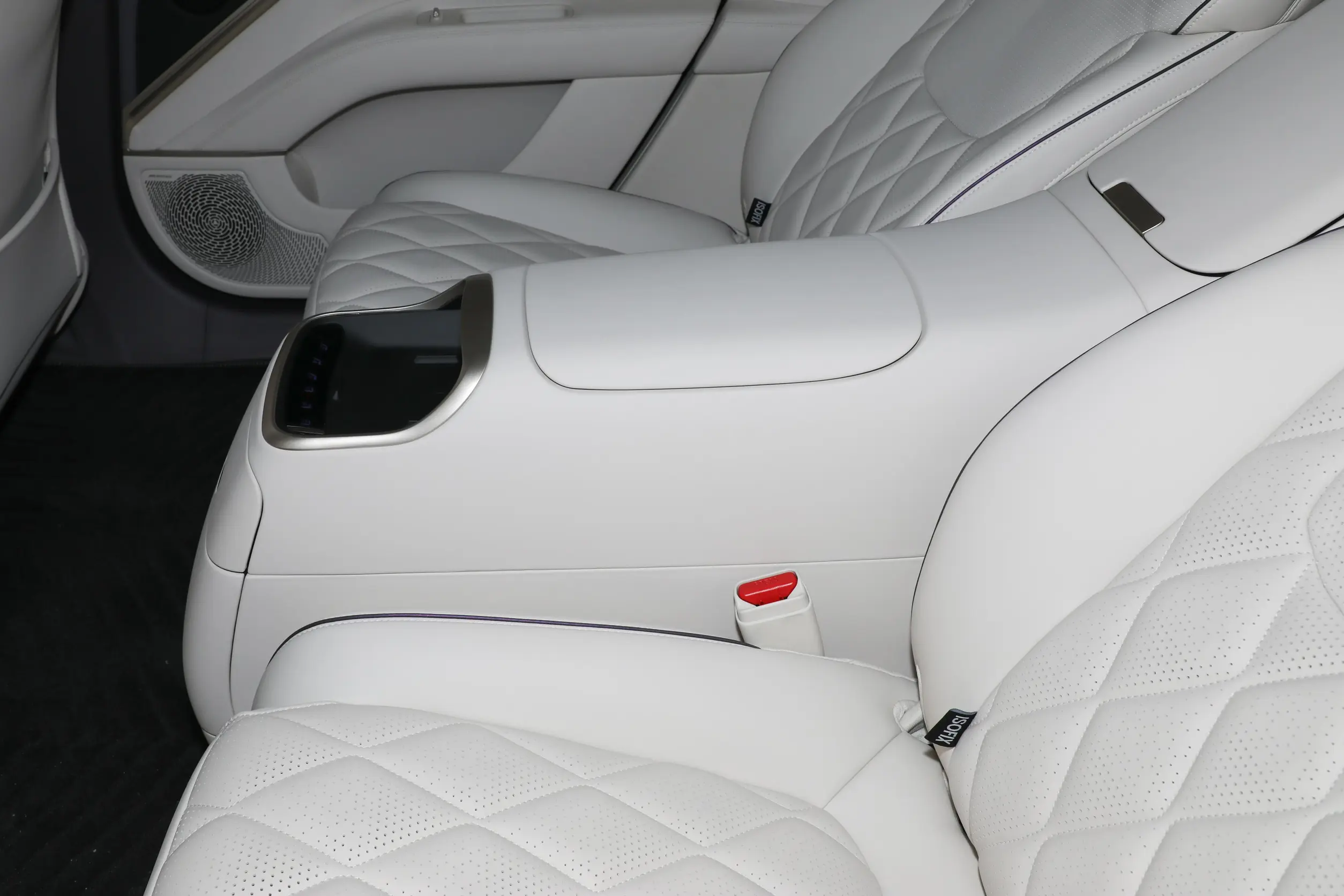 Avatr 11 picture (4)