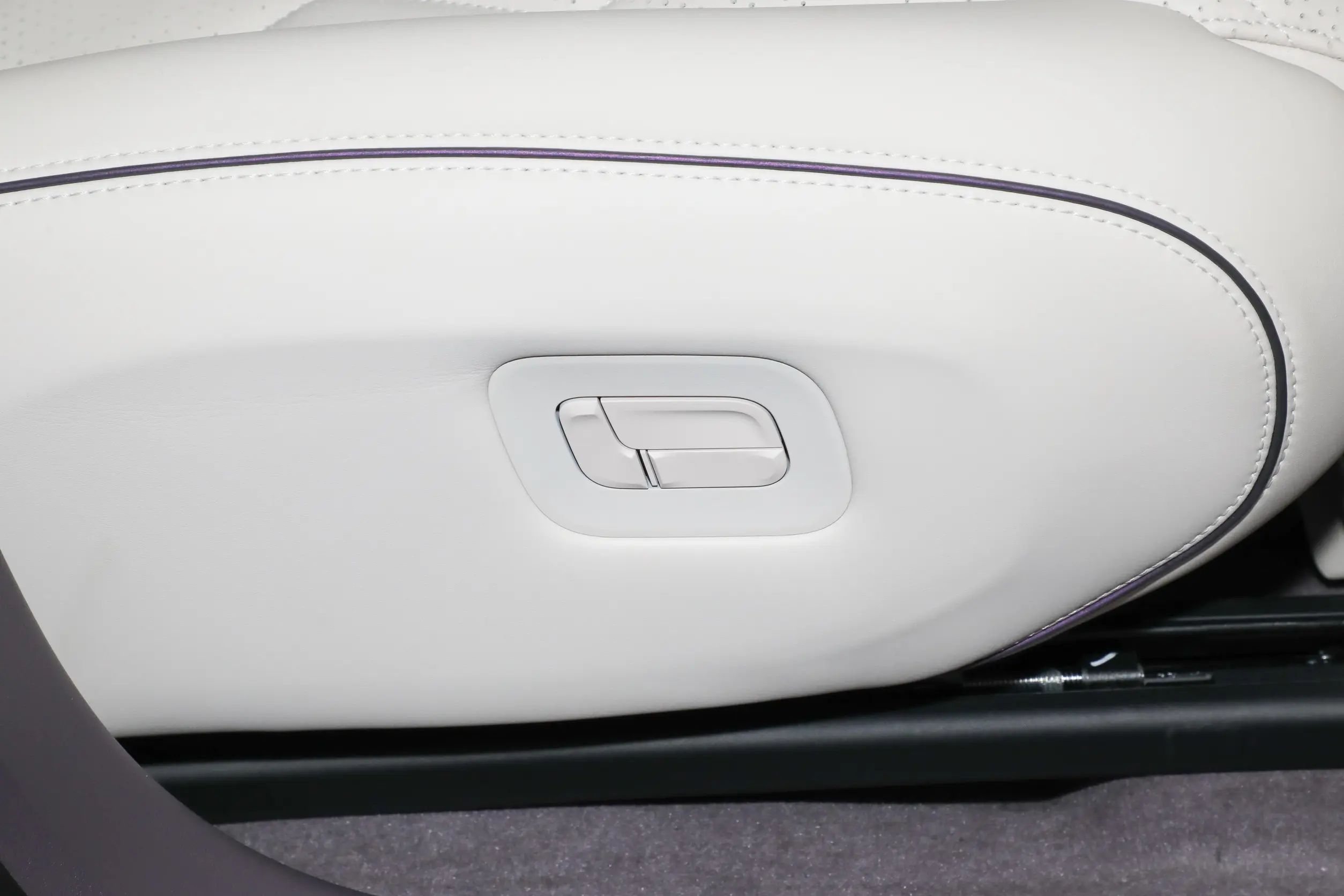 Avatr 11 picture (6)