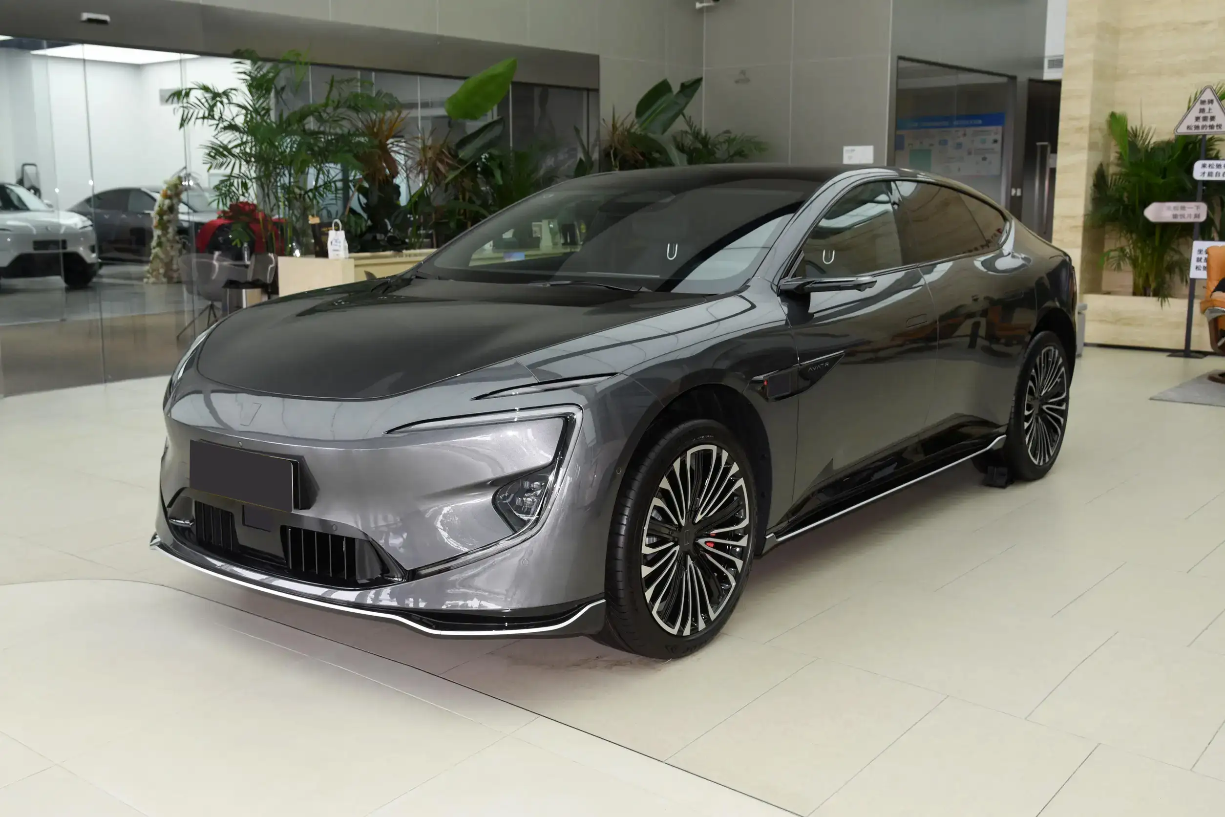 Avatr 12 picture (7)