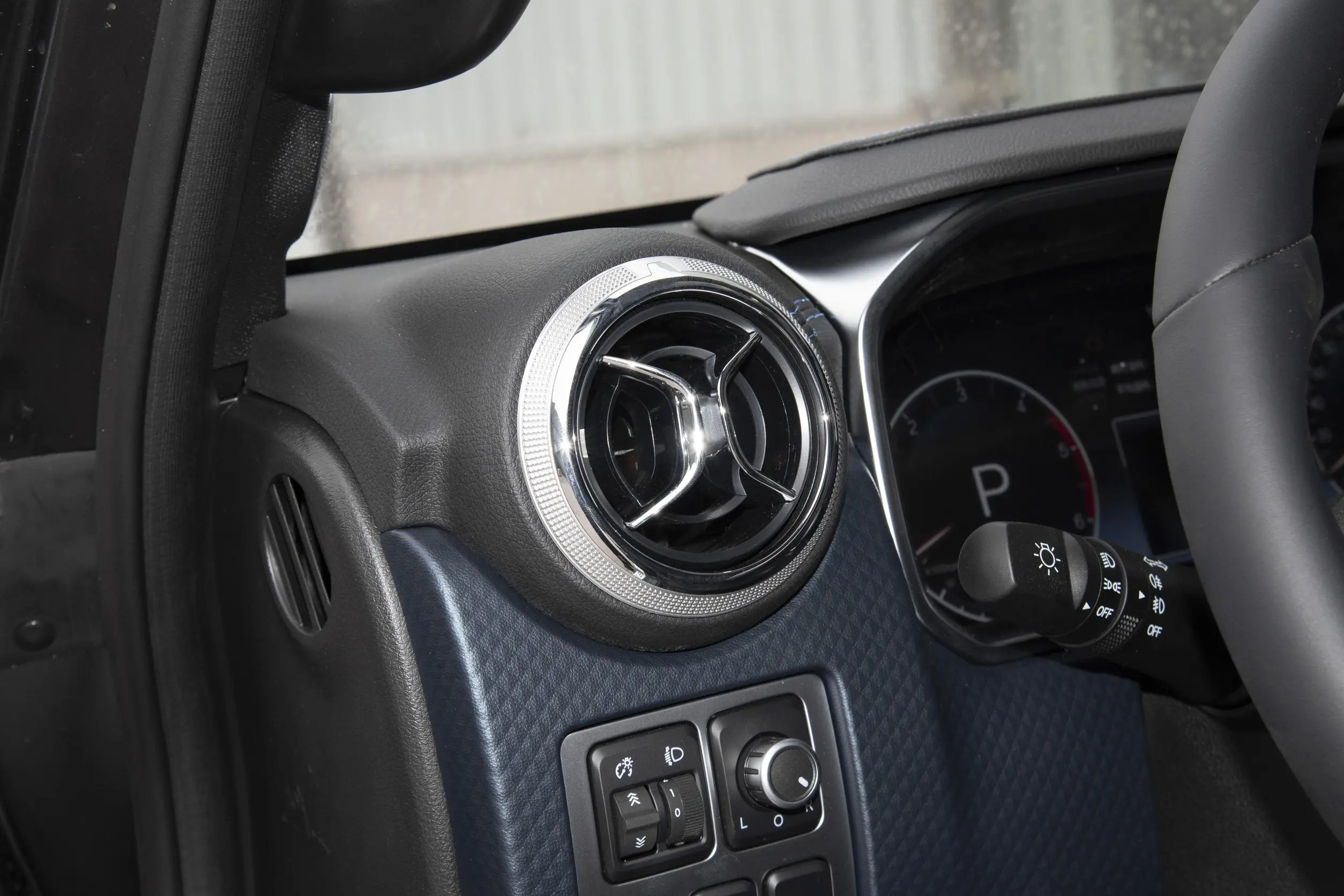 BAIC BJ40 2024 picture-6