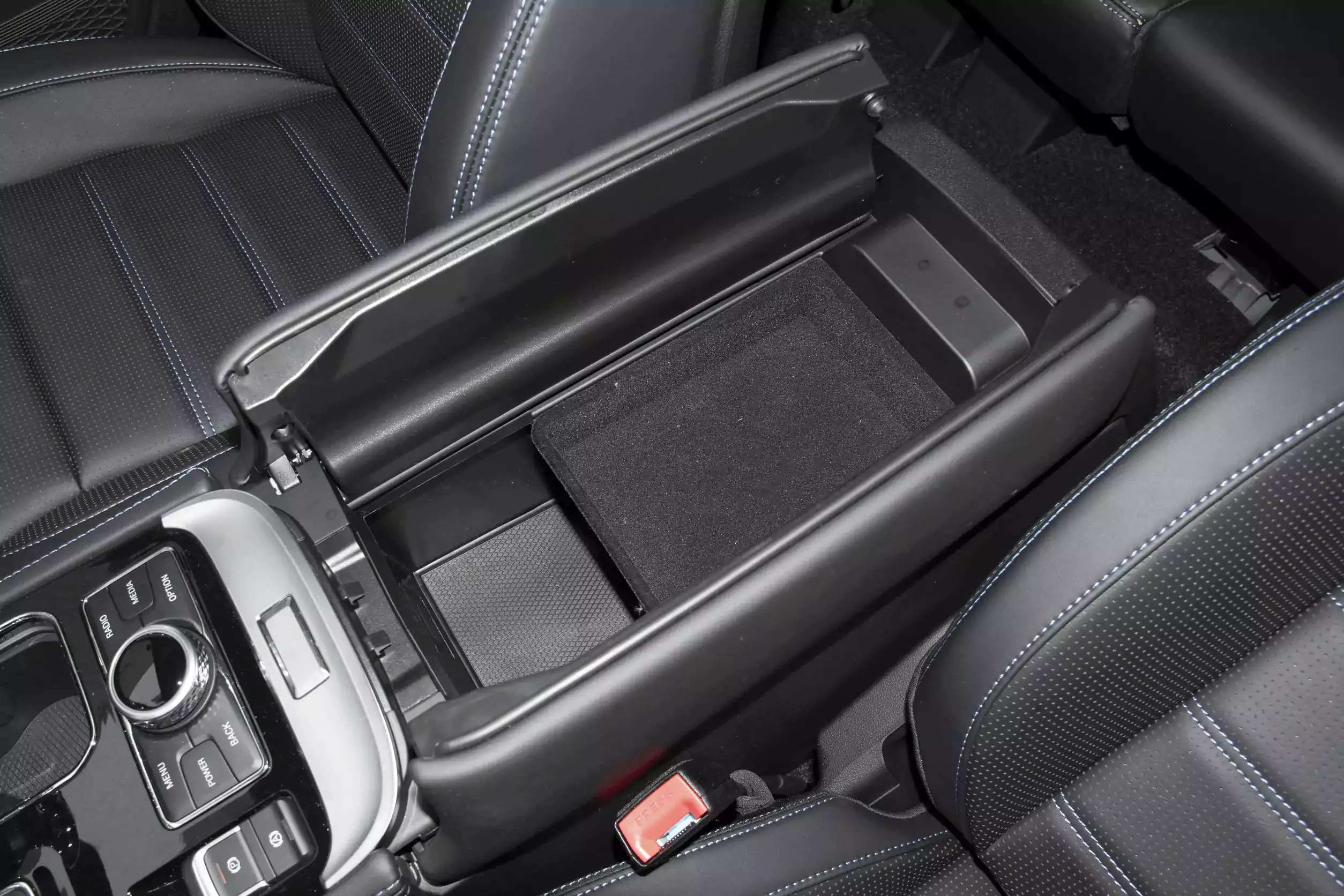 BAIC BJ40 2024 picture-8