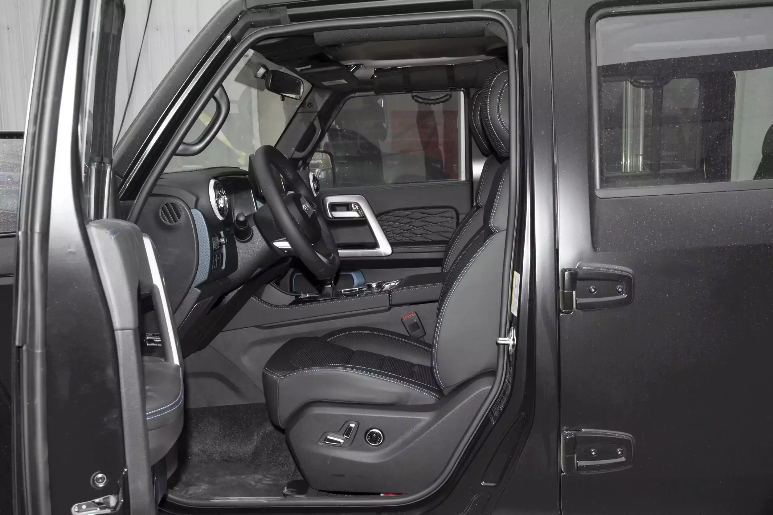 BAIC BJ40 2024 space-1