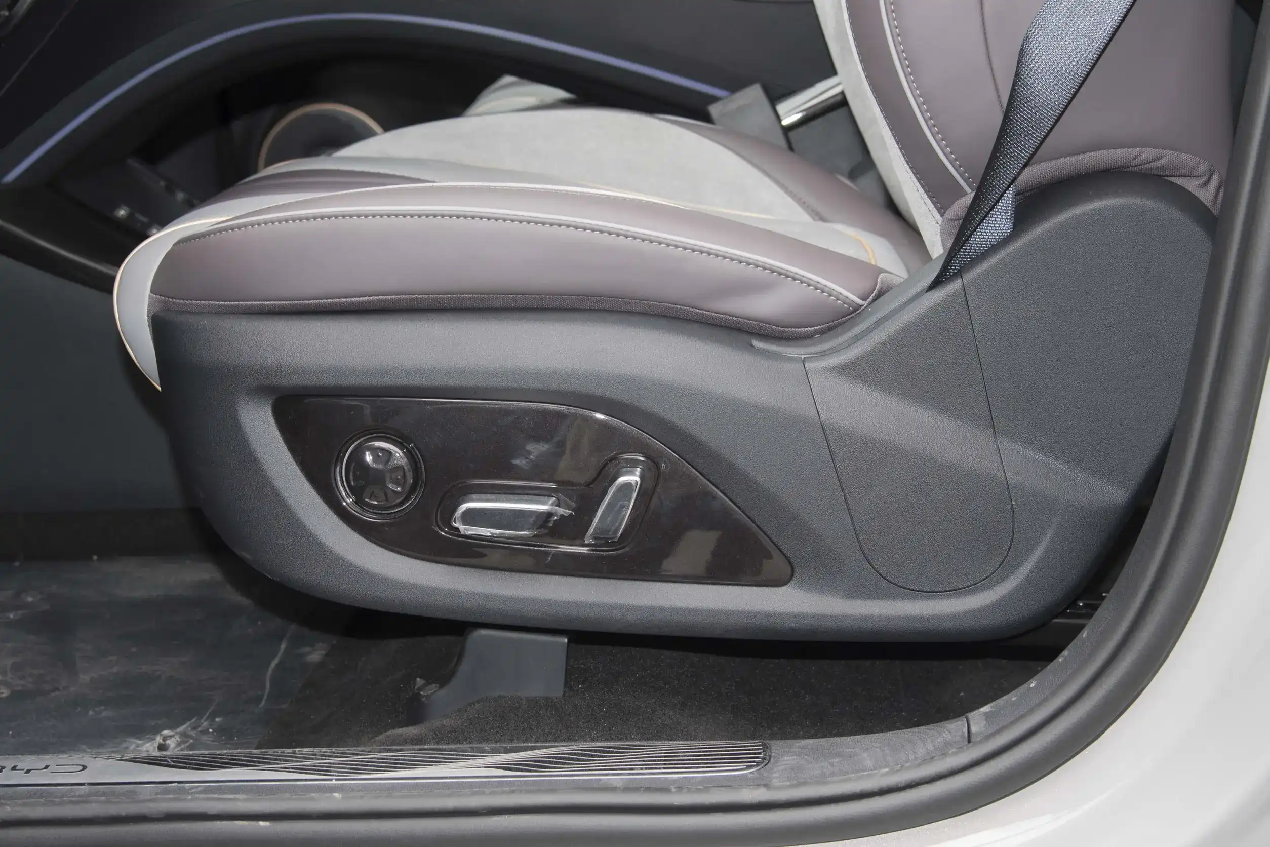 BYD Frigate 07 picture (10)