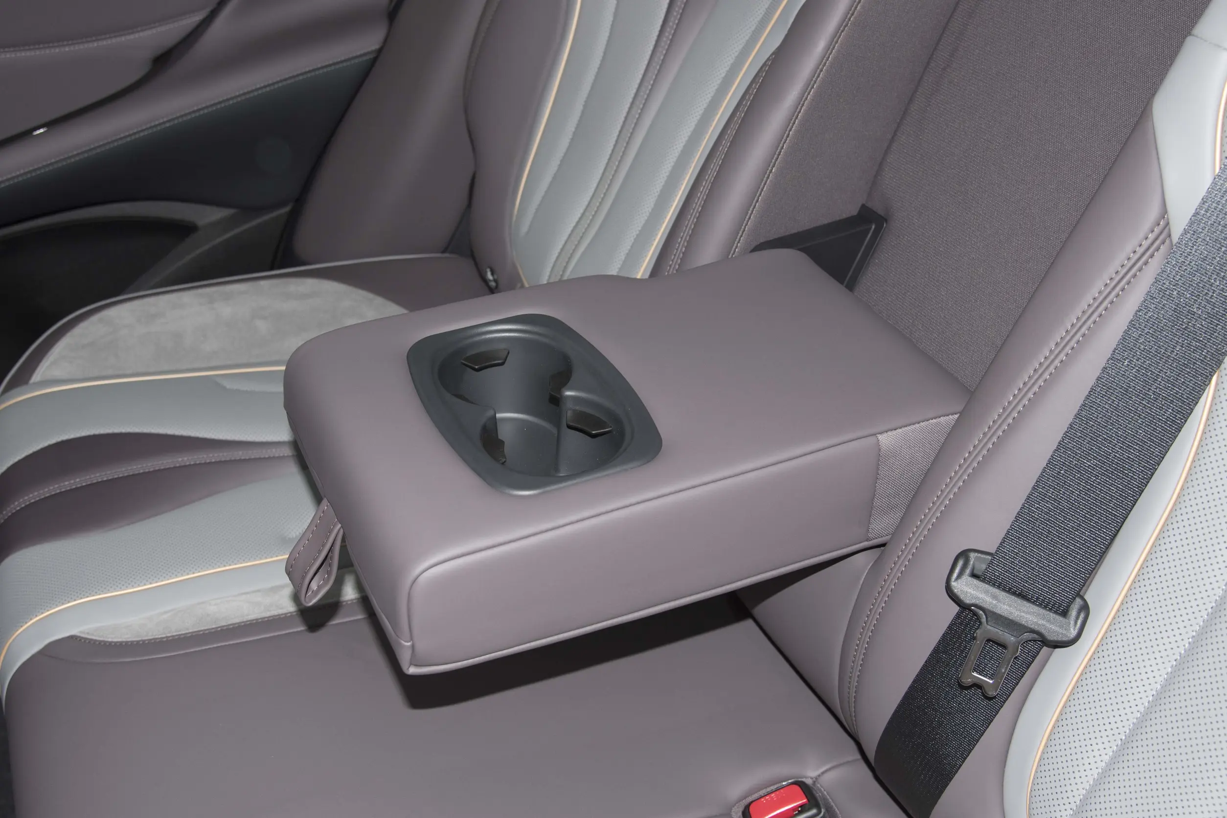 BYD Frigate 07 picture (12)