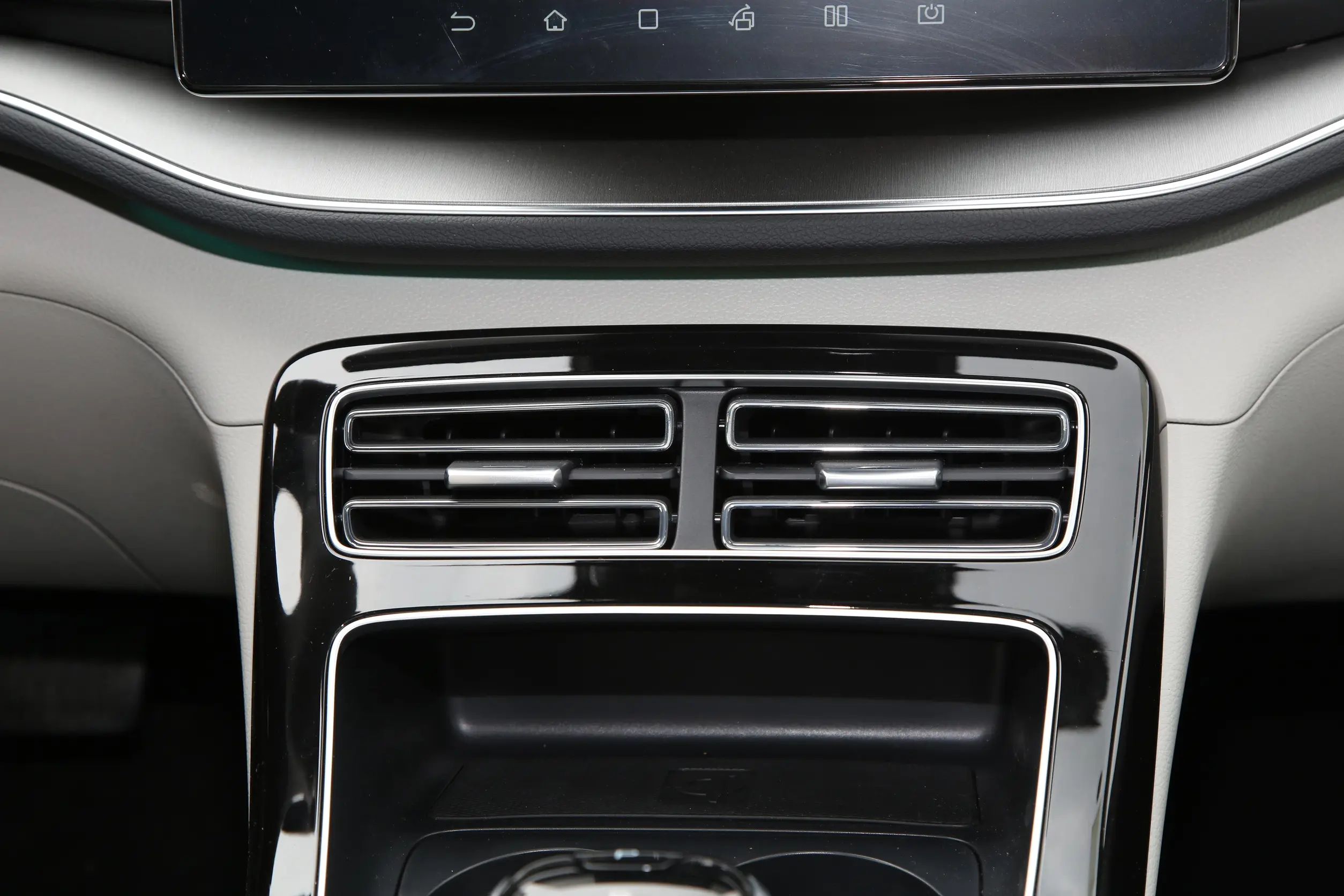 BYD Qin PLUS EV picture (6)