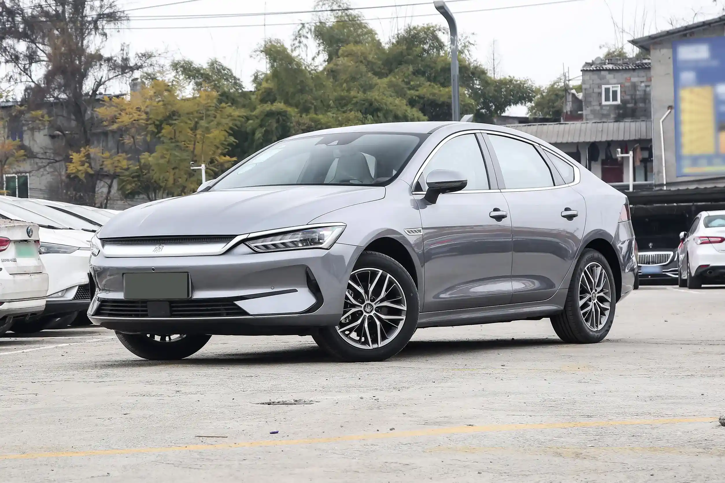 BYD Qin PLUS EV picture (8)