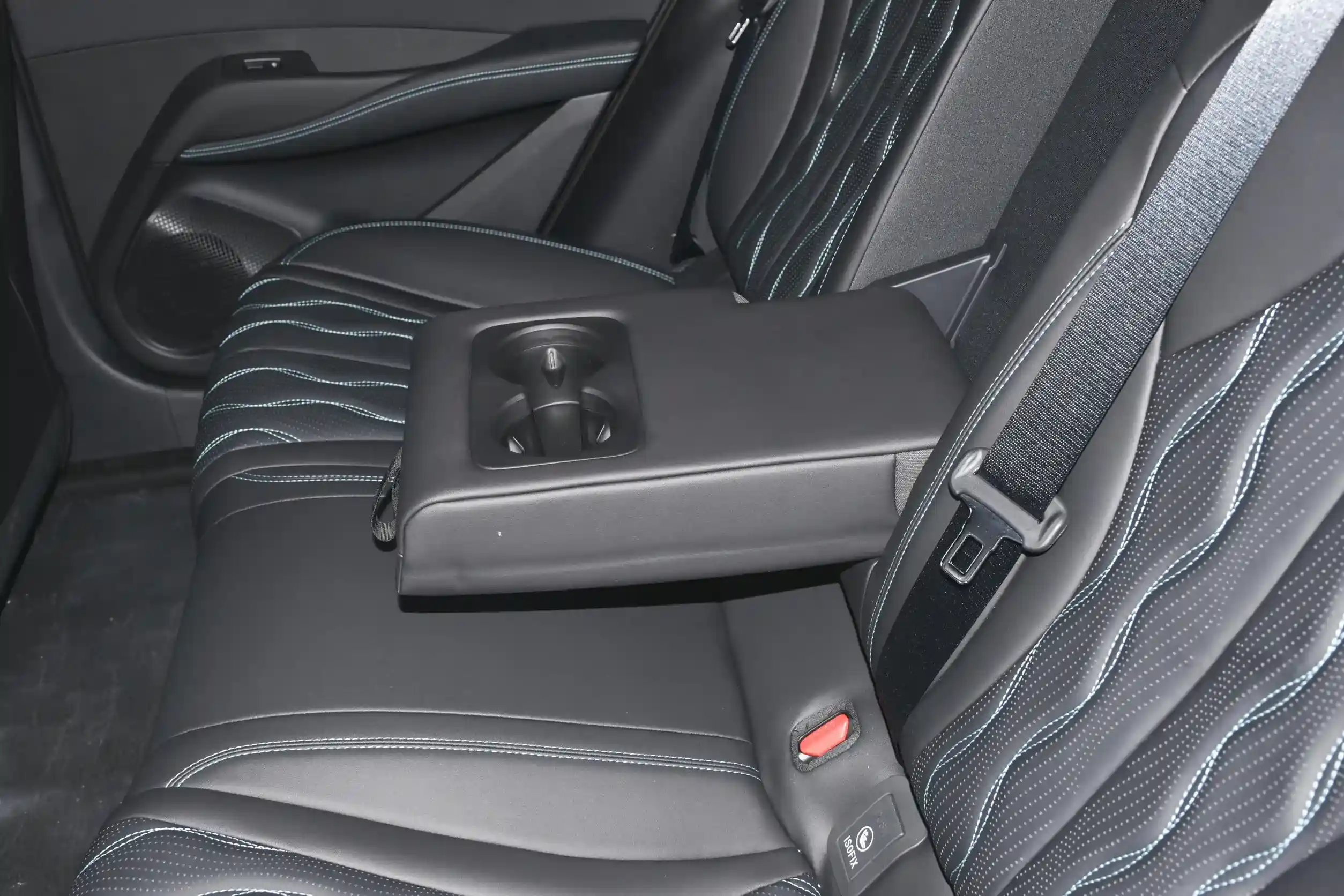 BYD Seal 06 DM-i picture (12)