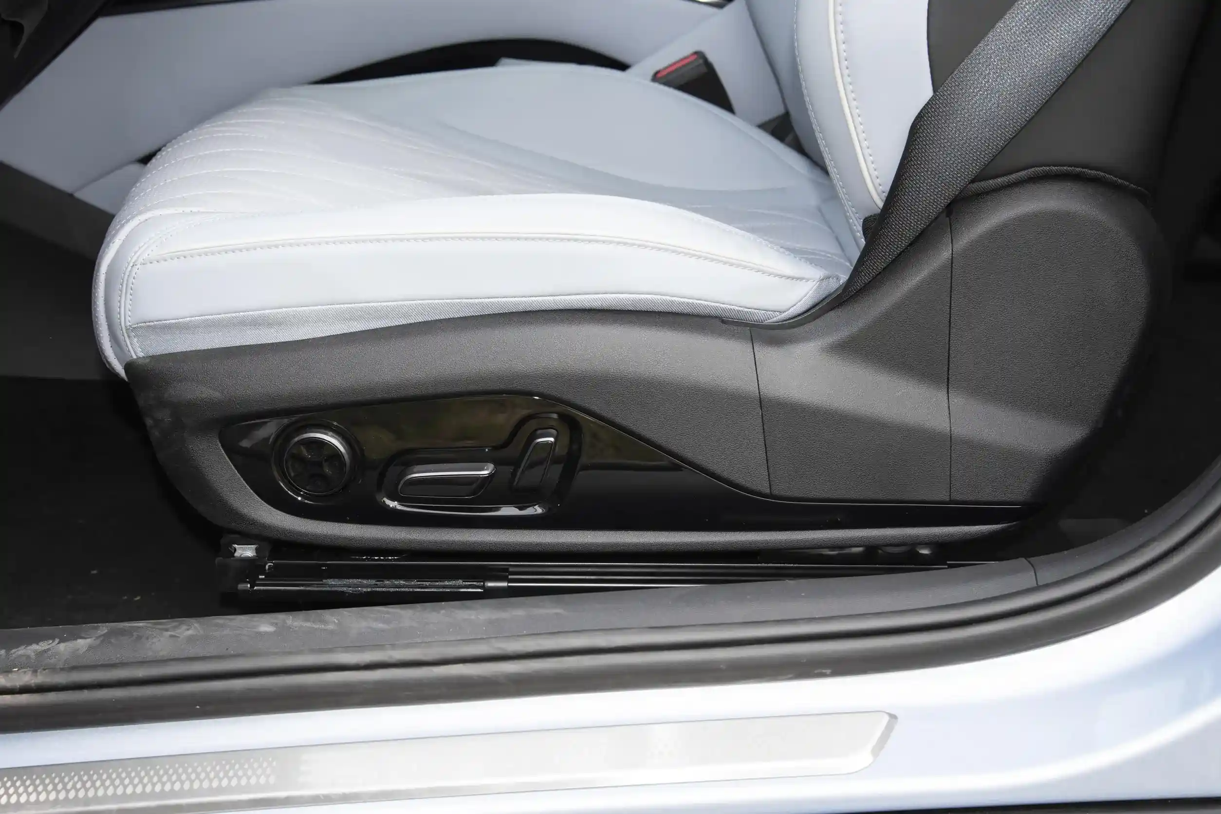 BYD Seal picture (2)