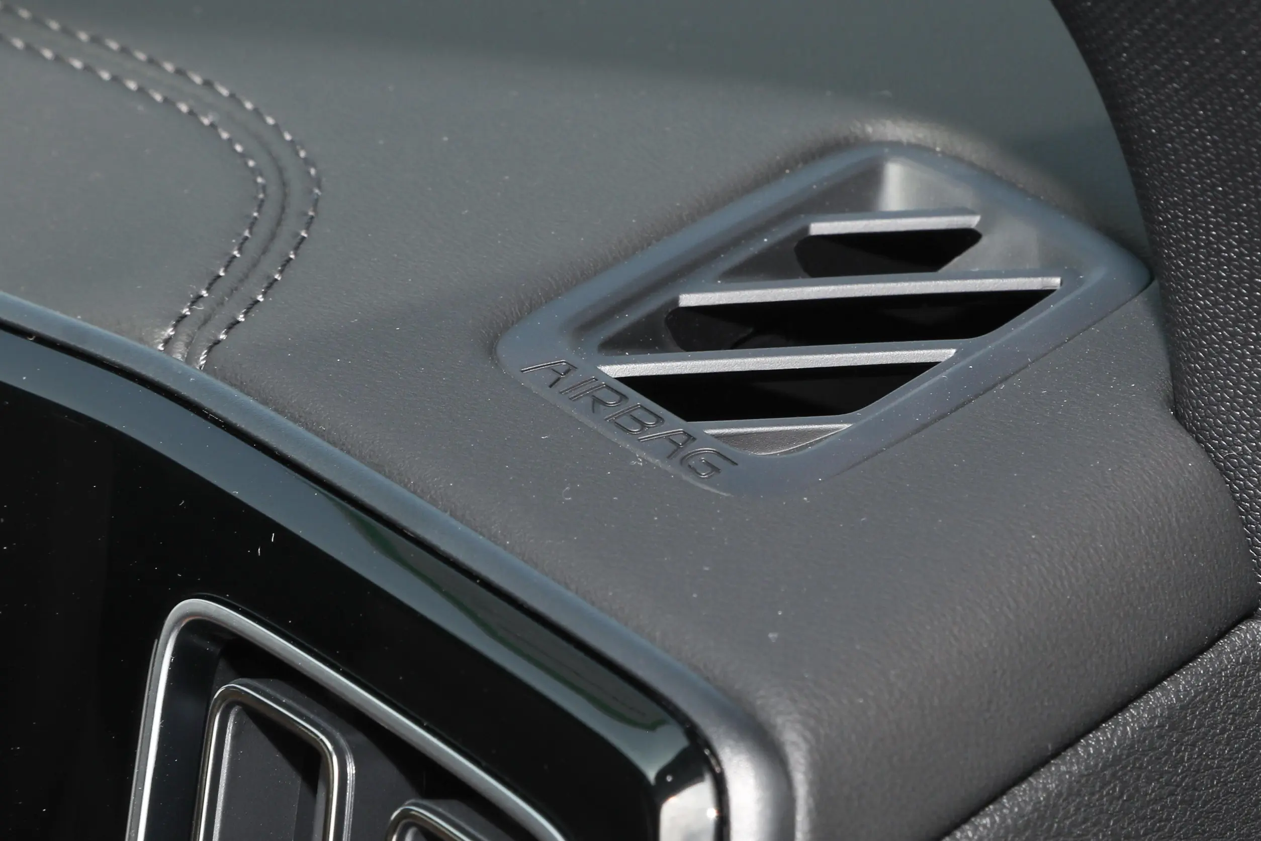 BYD Song L DM 2024 picture-6