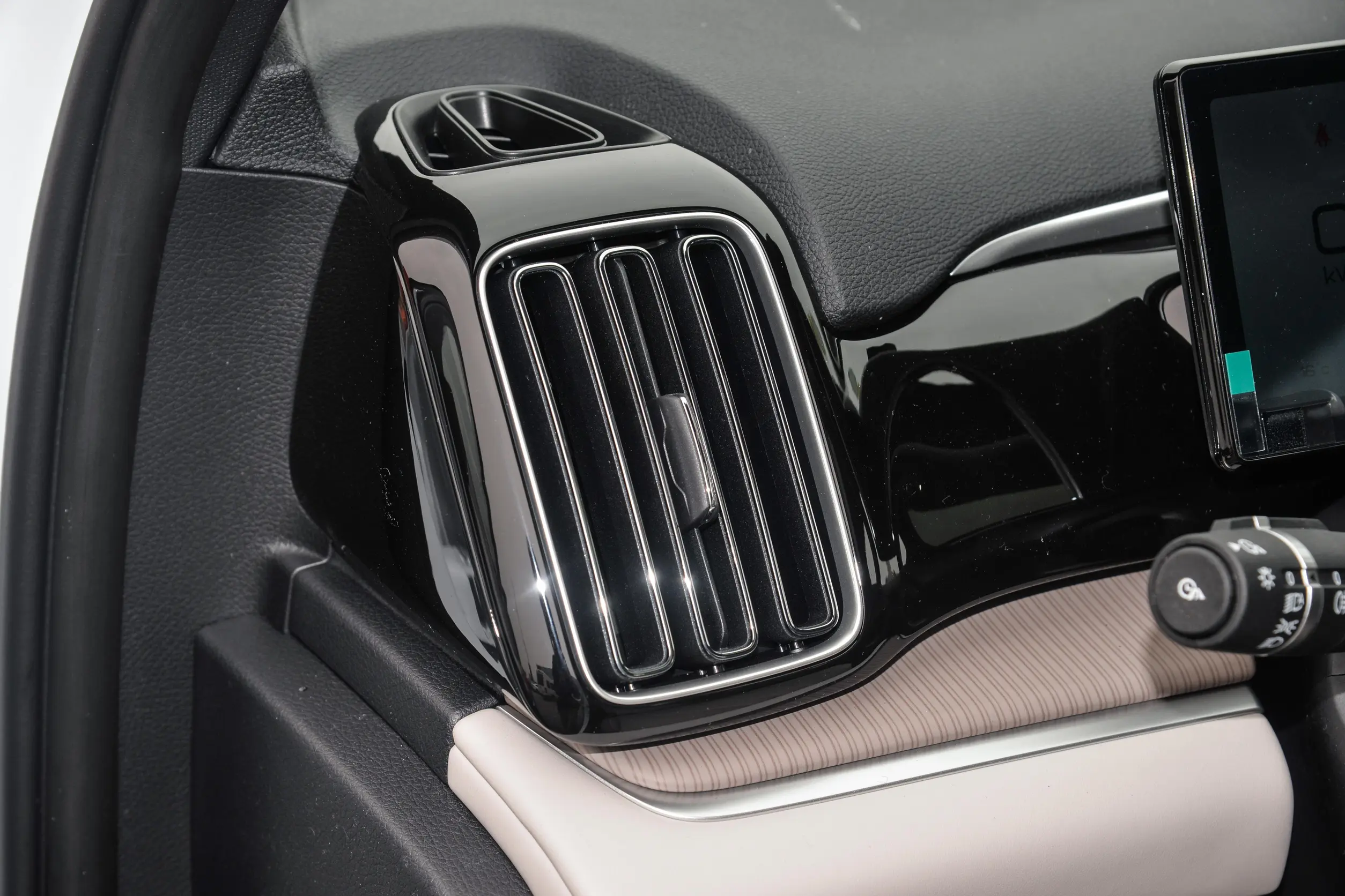 BYD Song Pro DM-i picture (4)