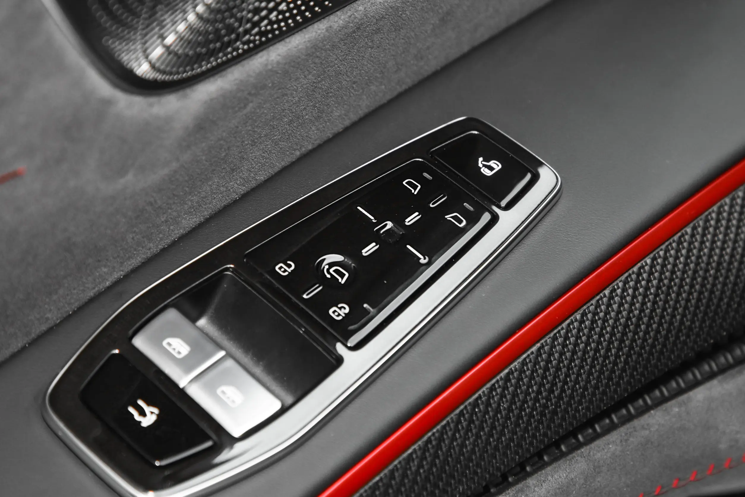 BYD Yangwang U9 picture (5)