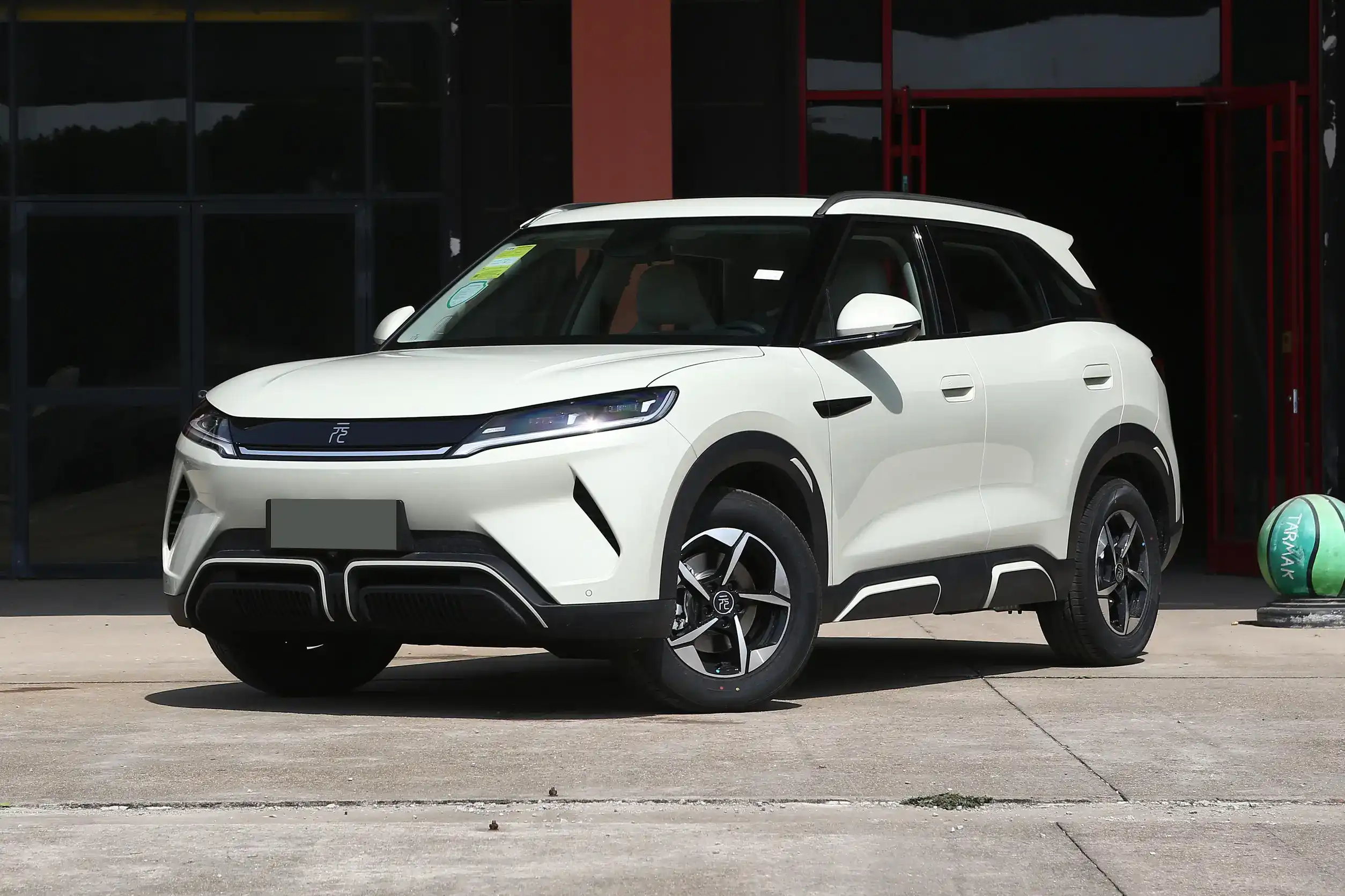 BYD Yuan UP picture (10)