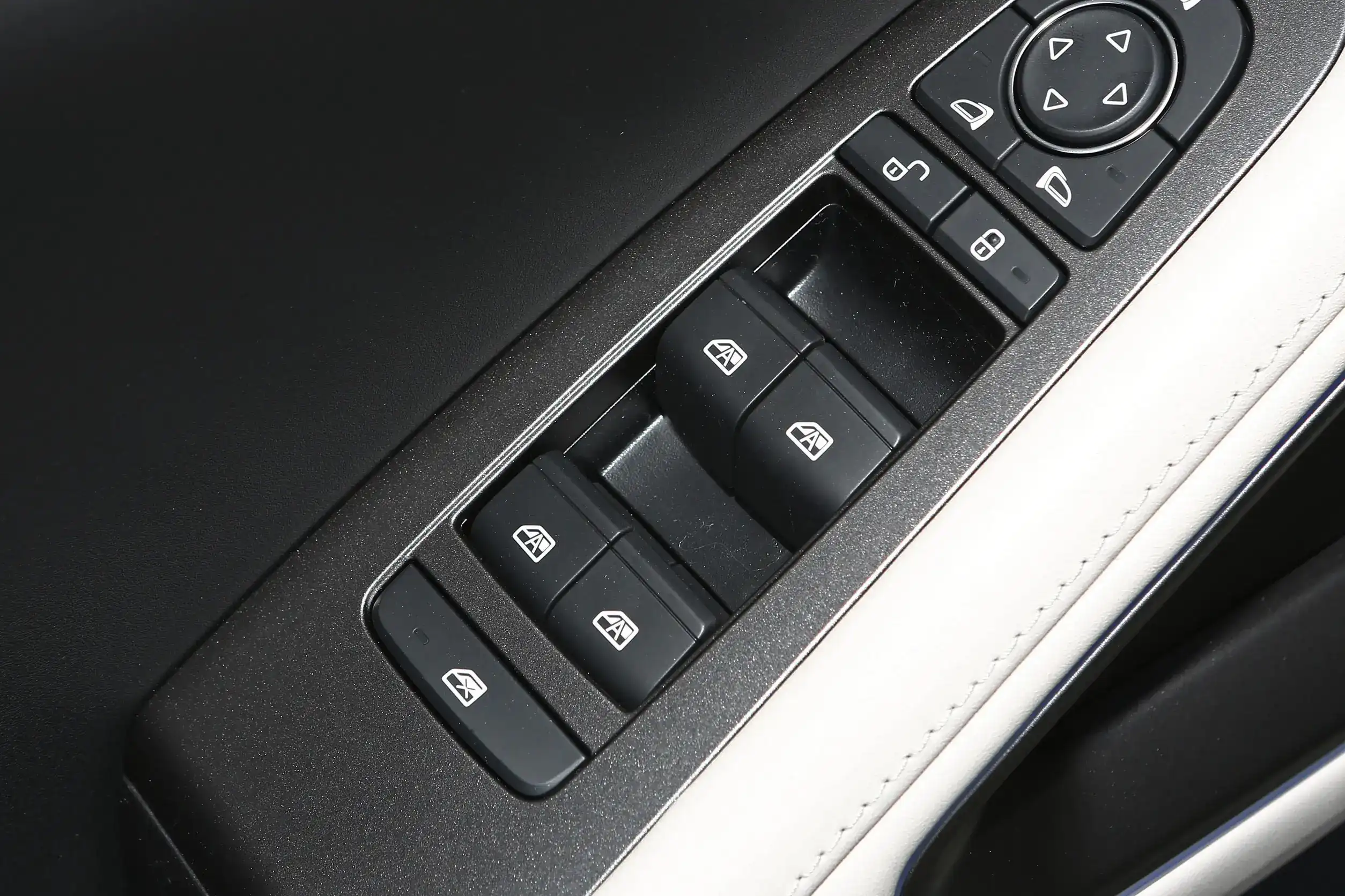 BYD Yuan UP picture (6)