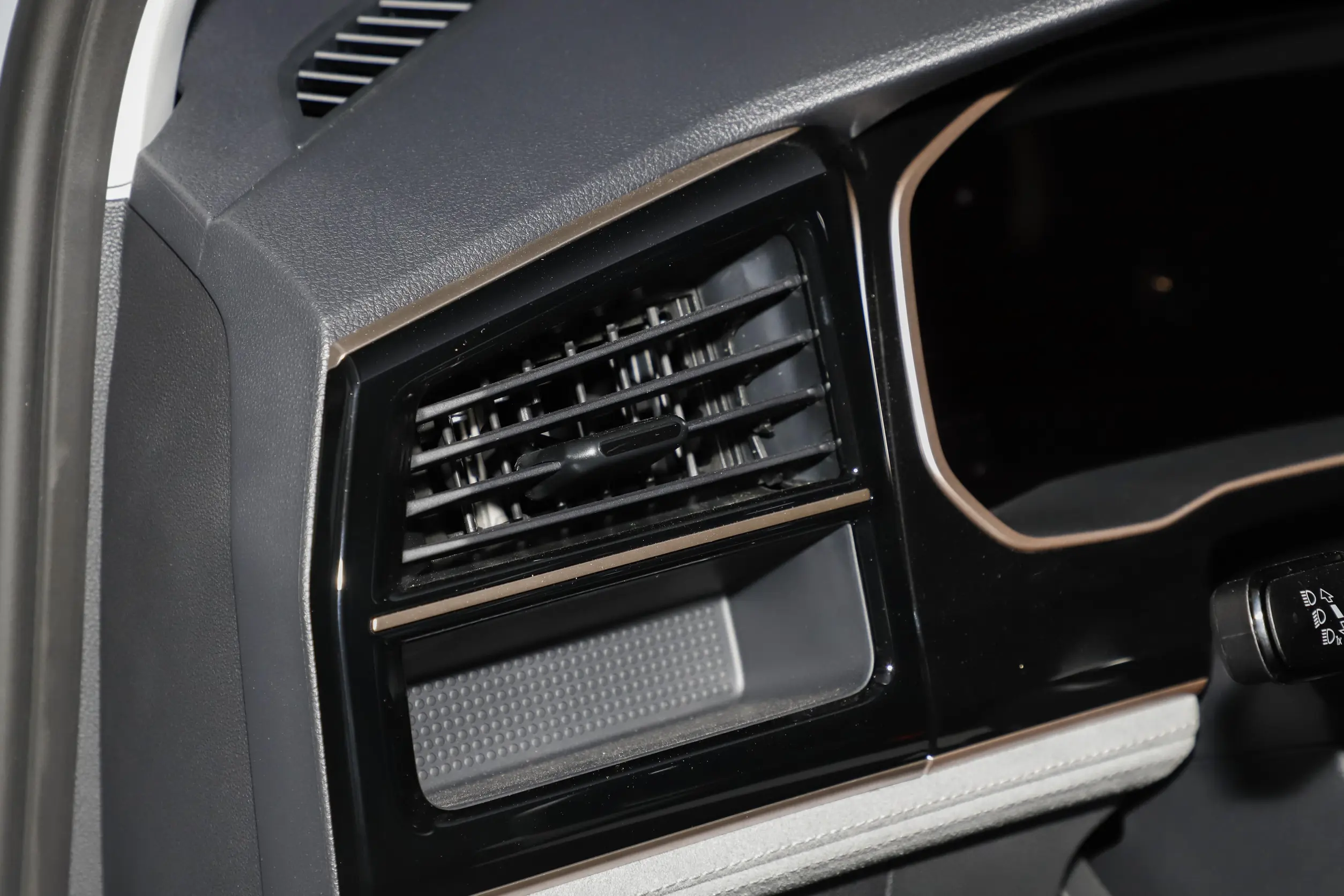 Jetta VS7 picture (11)