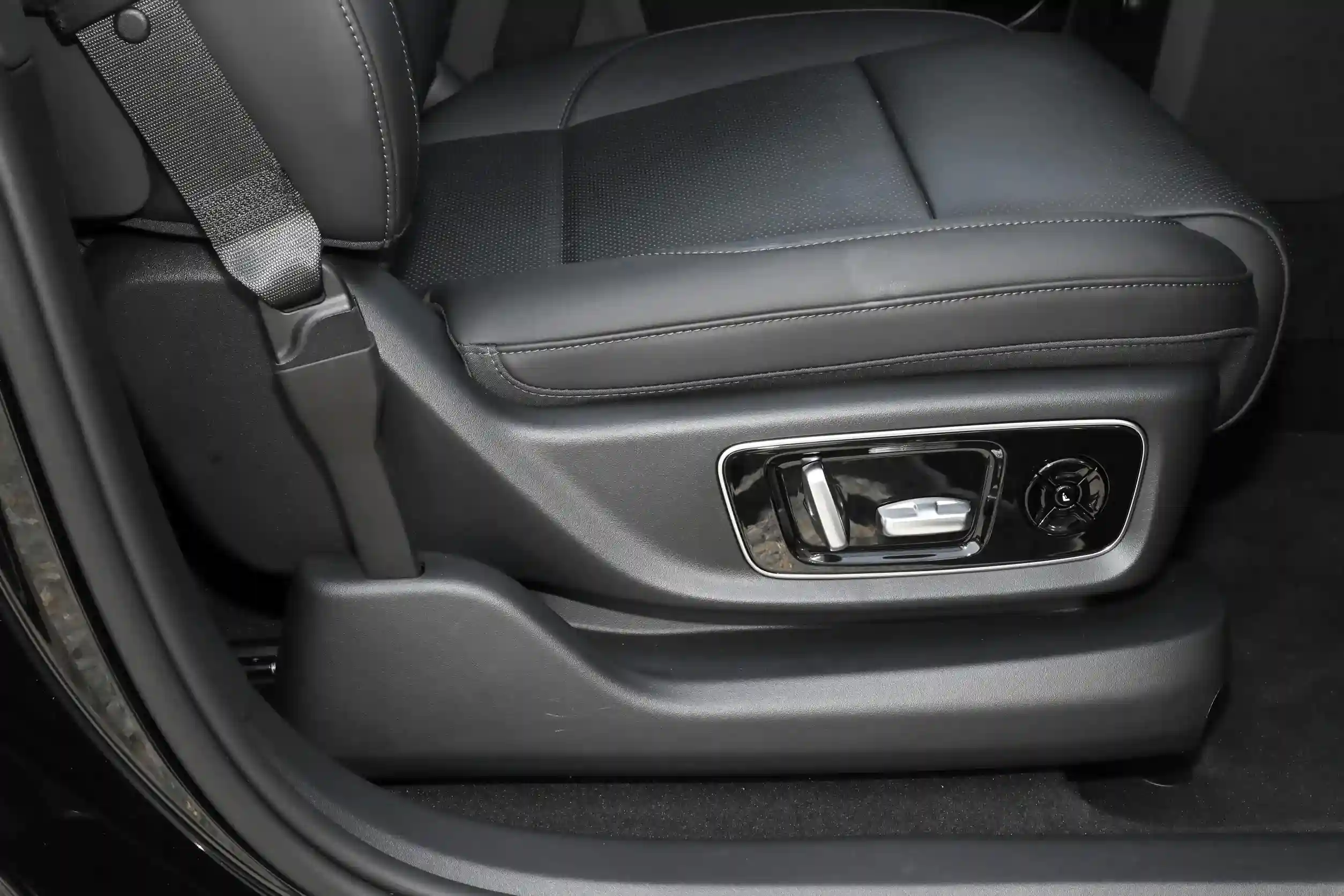 Li Auto L9 picture (17)