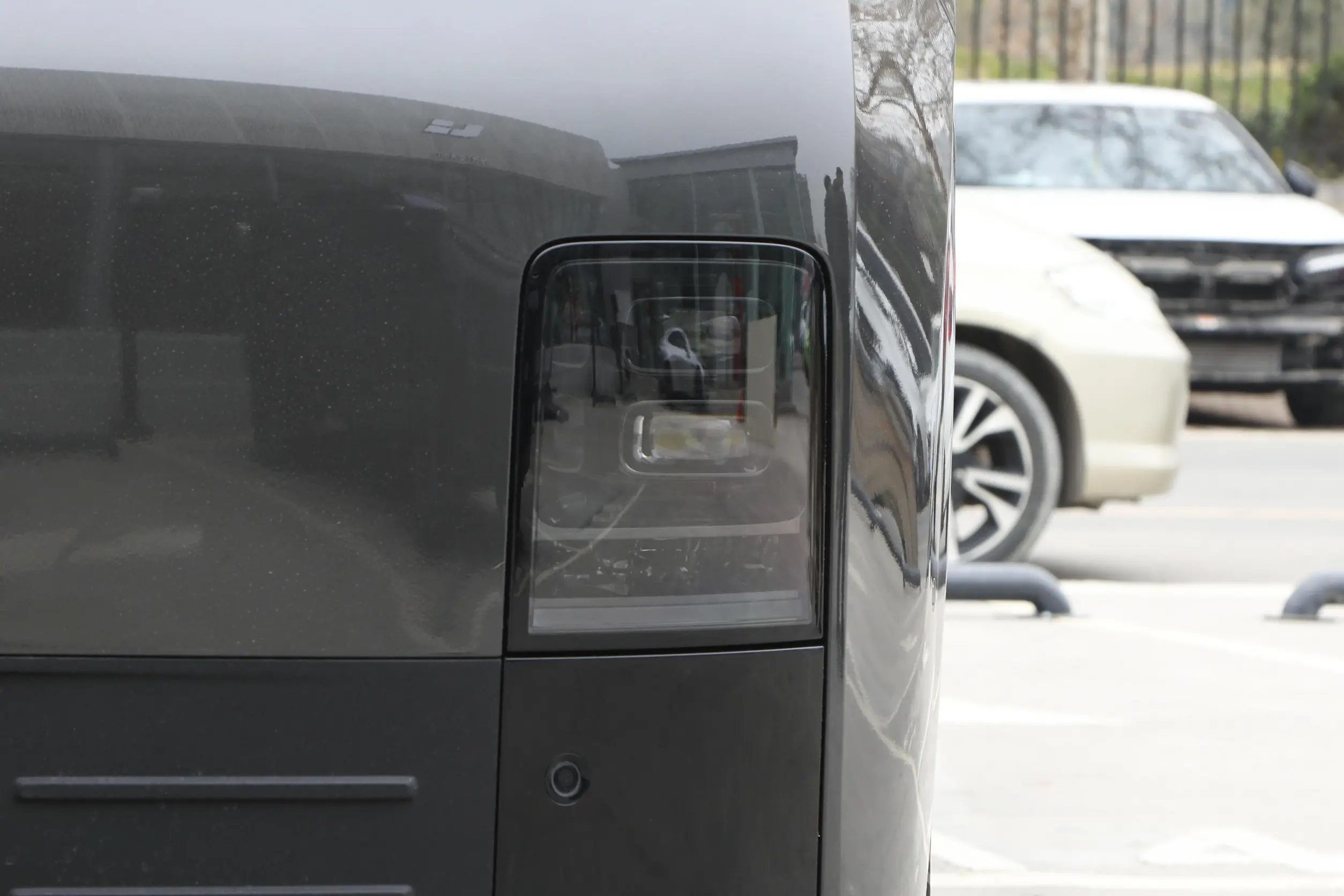 Li Auto MEGA picture (7)