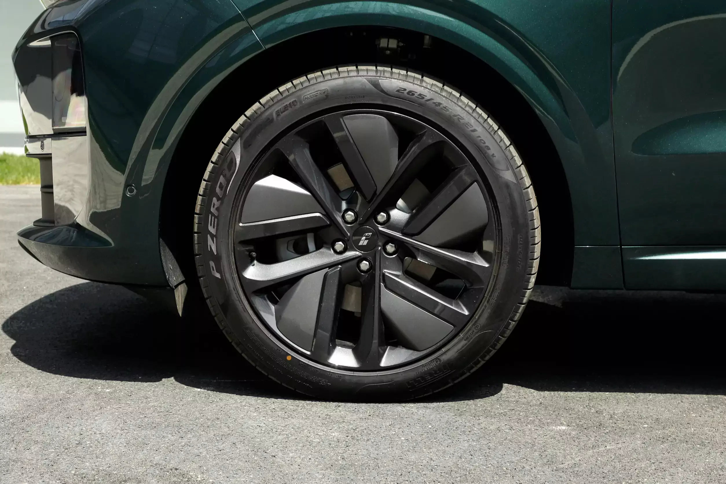 Li L6 2024 picture-1