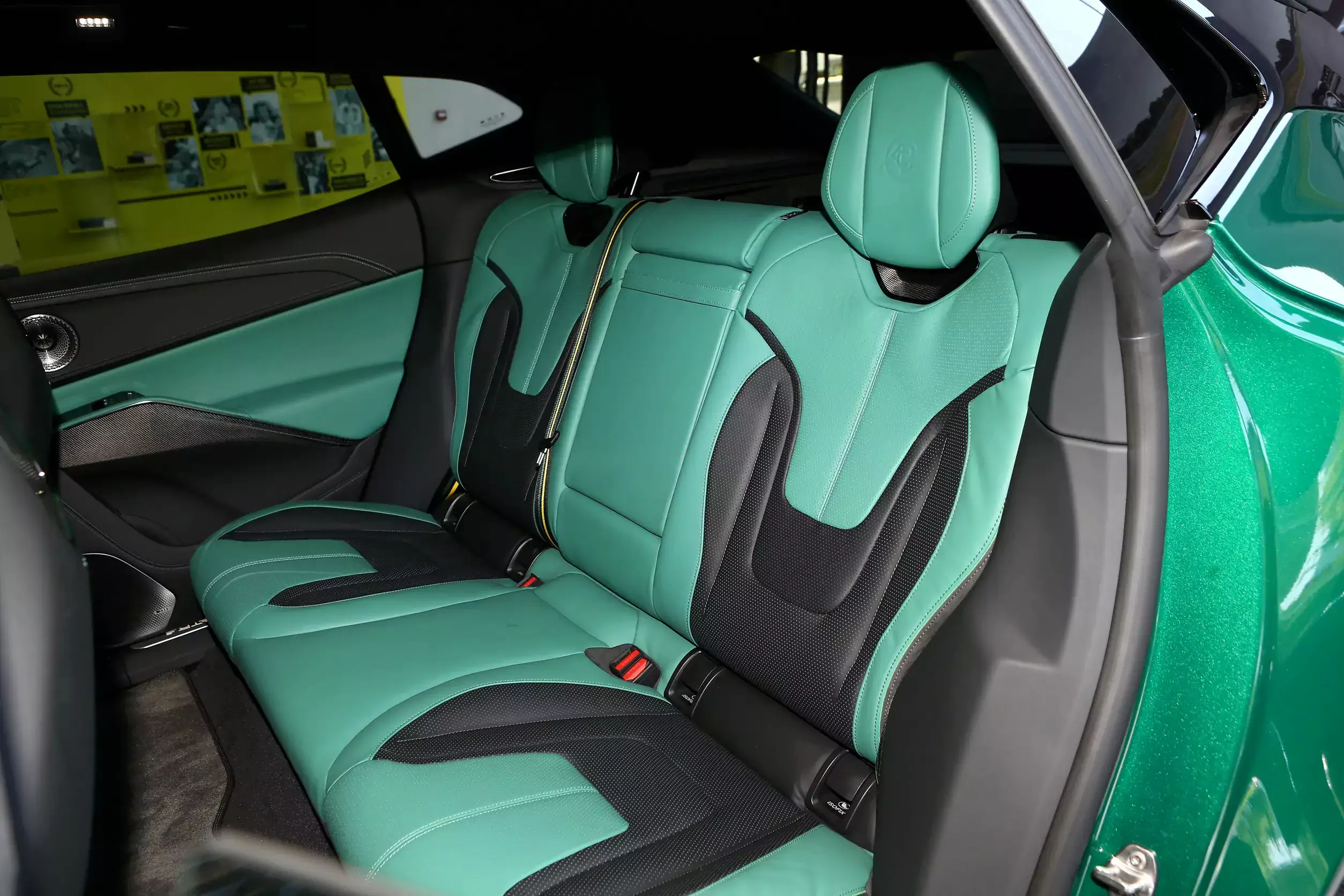 Lotus Eletre picture (2)