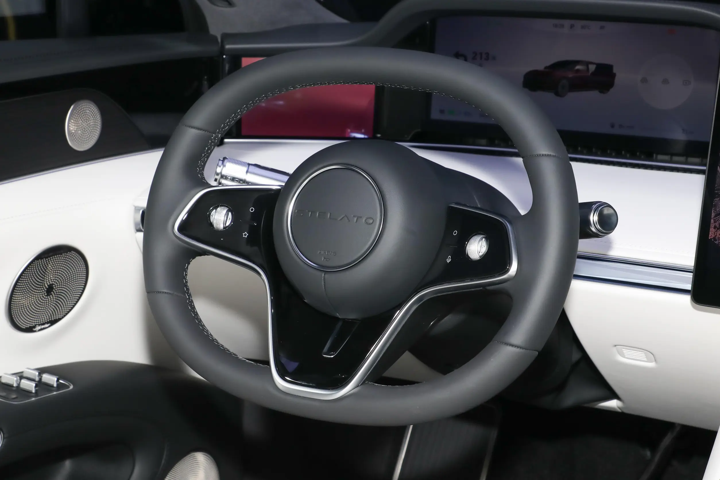 Stelato S9 2024 interior-2