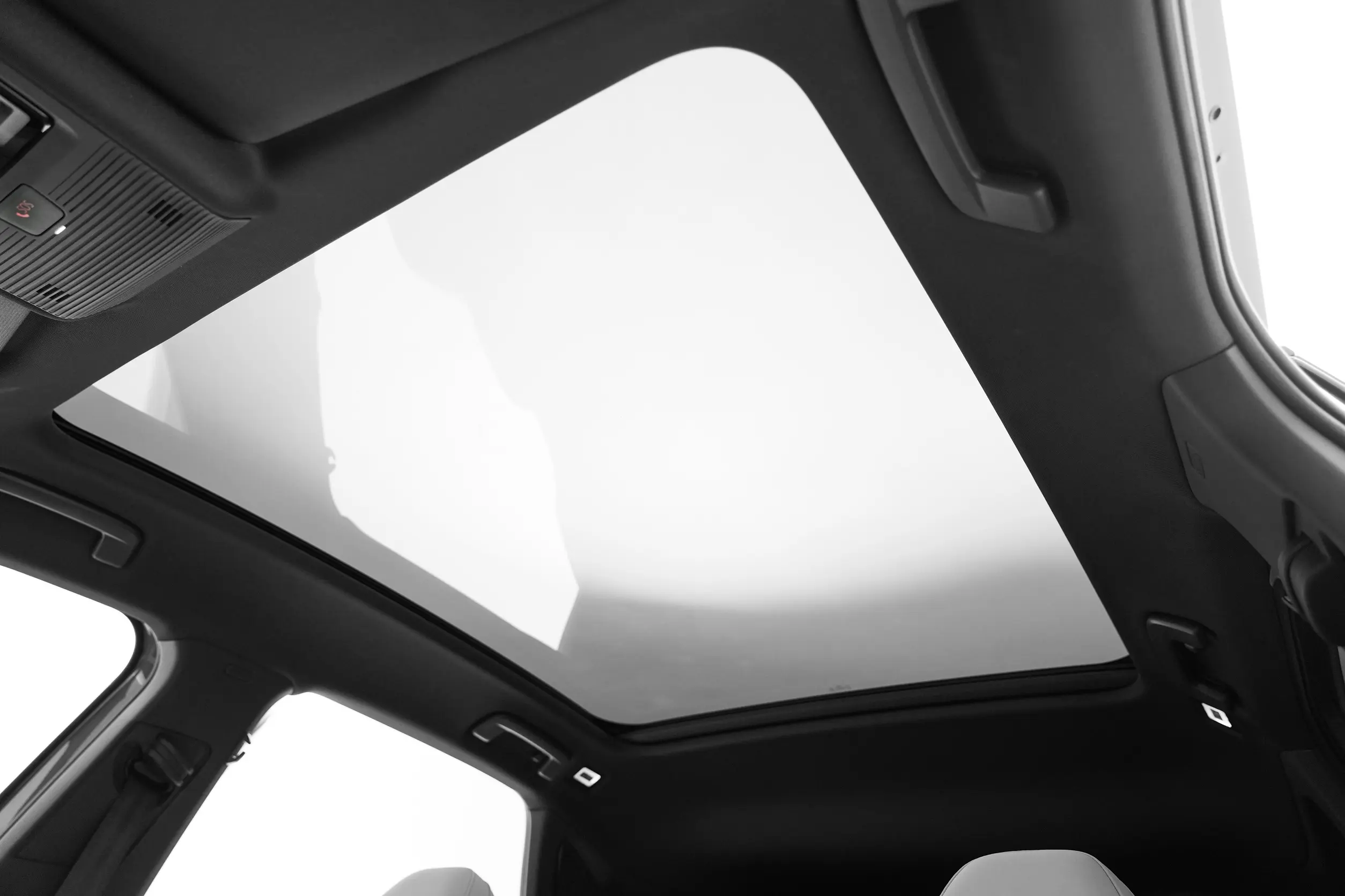 Volkswagen ID. UNYX 2024 space-3