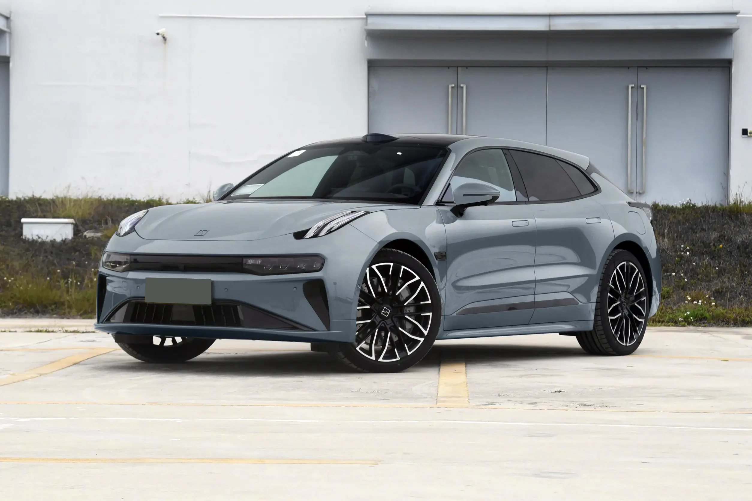 ZEEKR 001 picture (12)