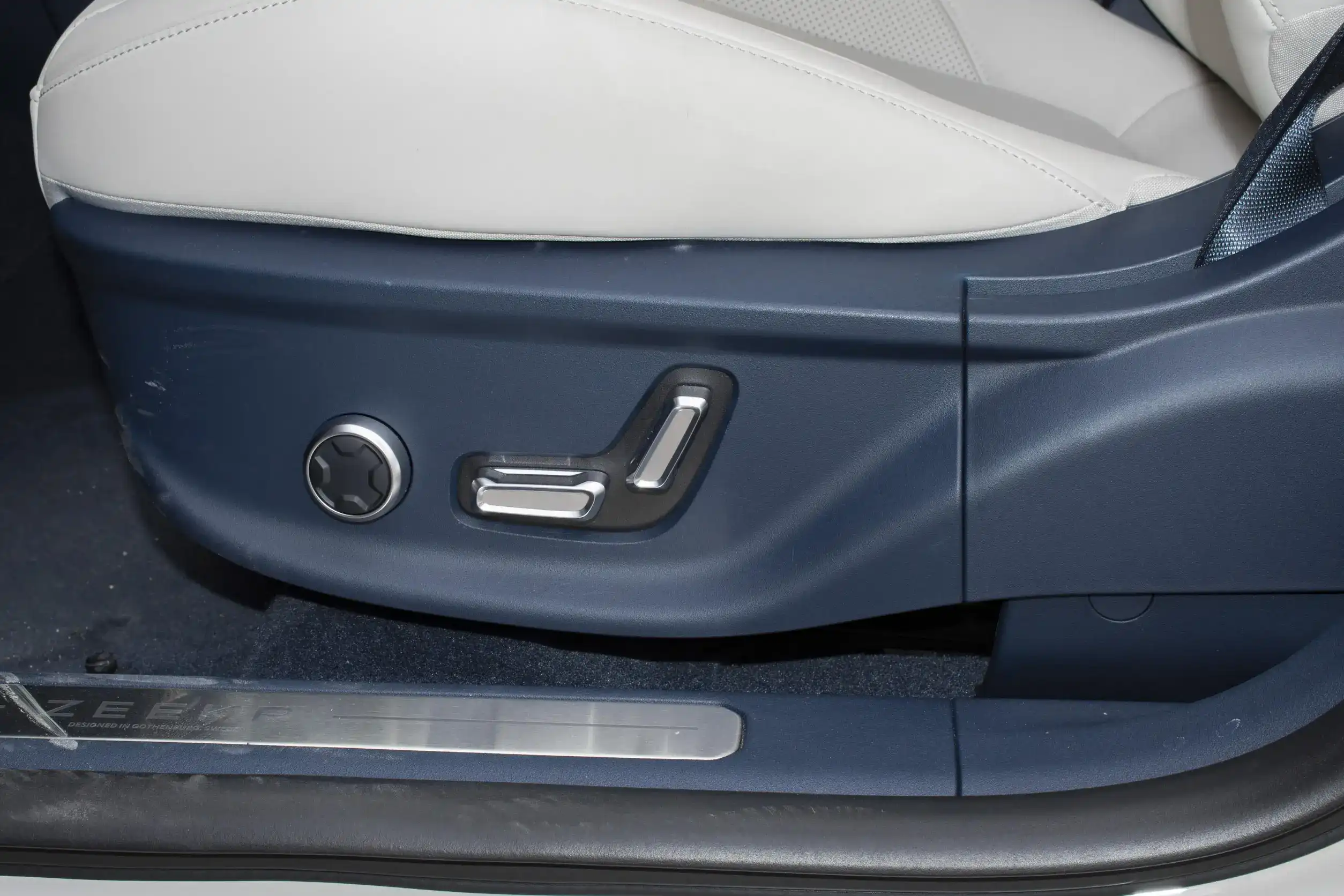 ZEEKR X picture (10)