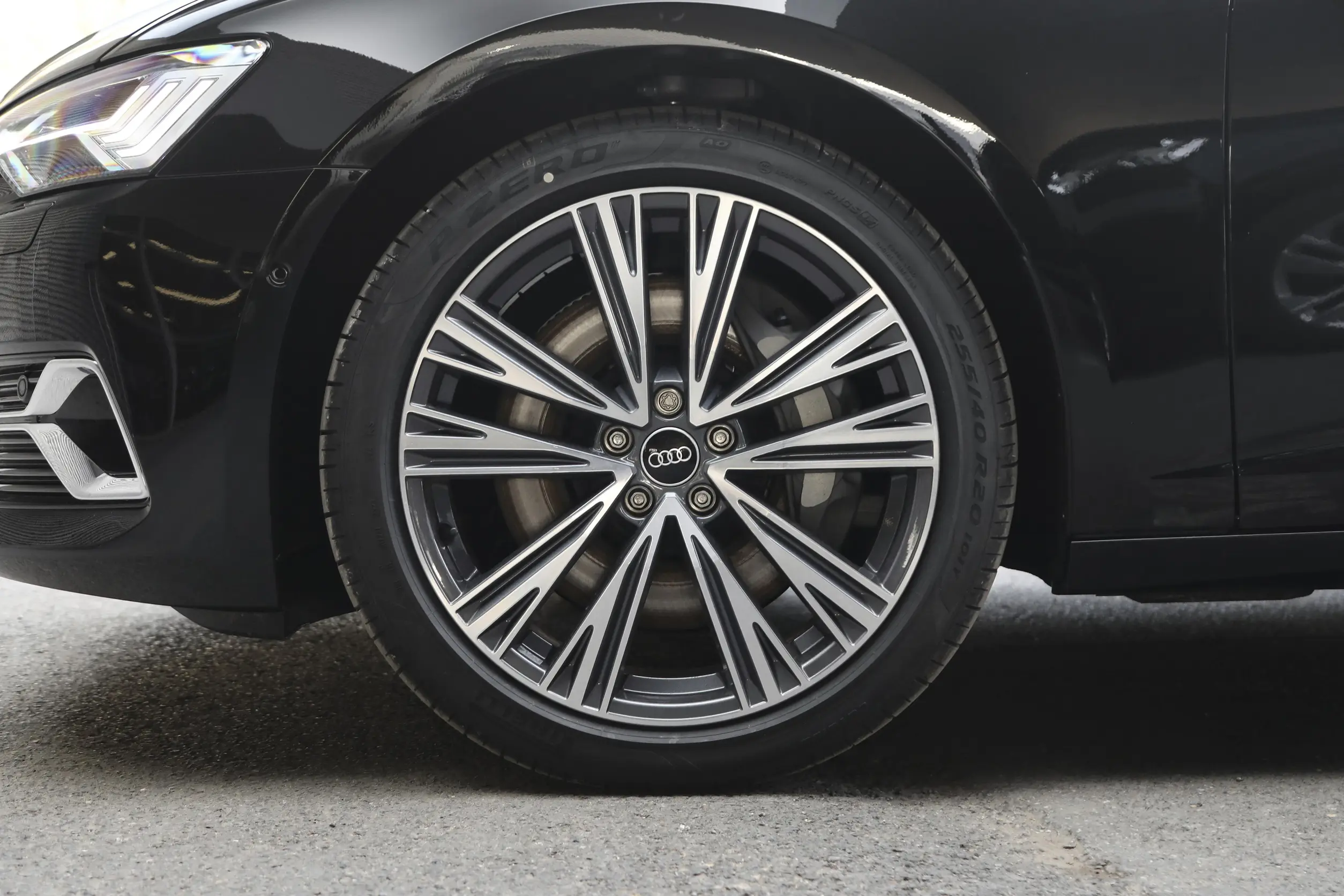 Audi A6L picture (8)