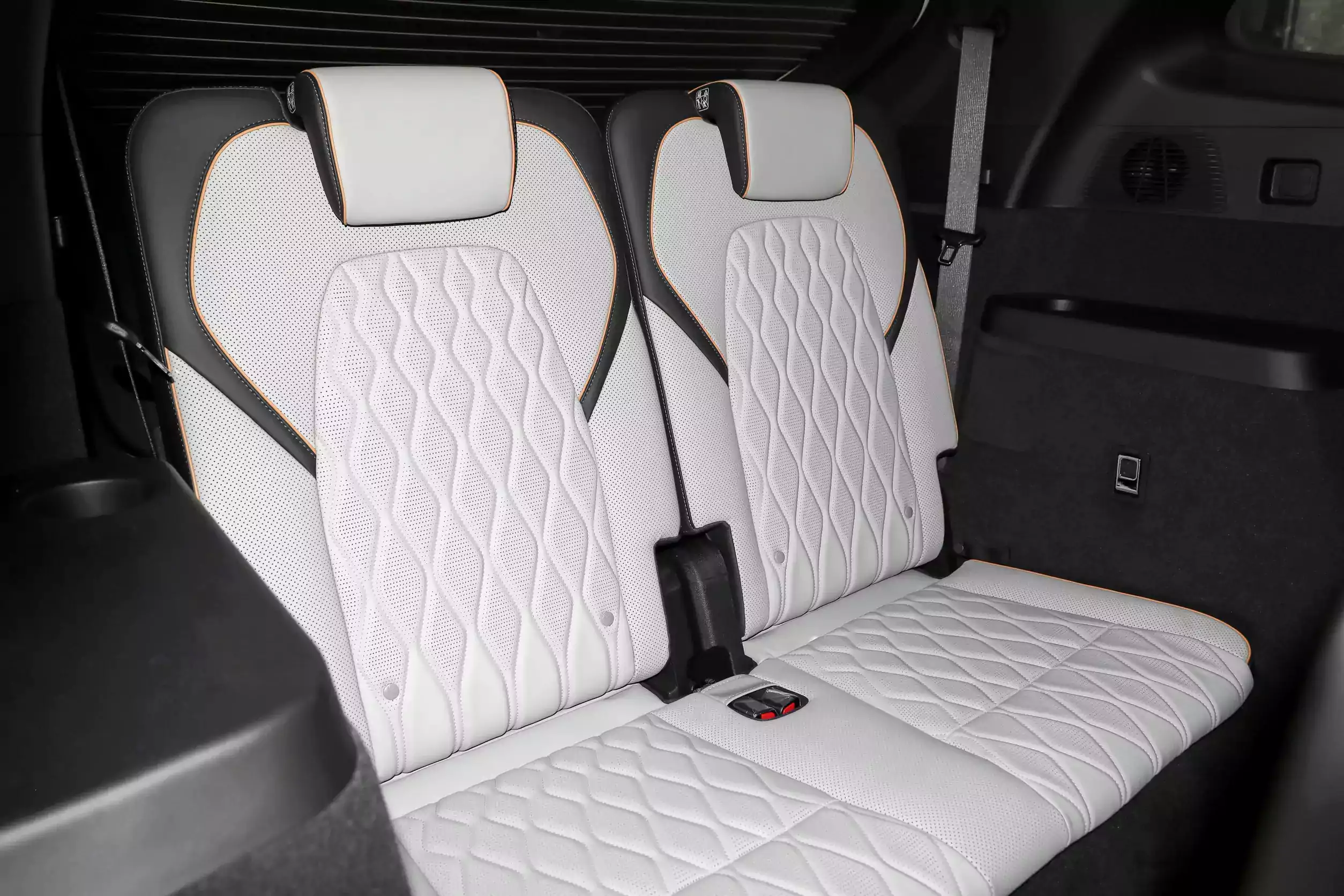 BYD Tang EV picture-9