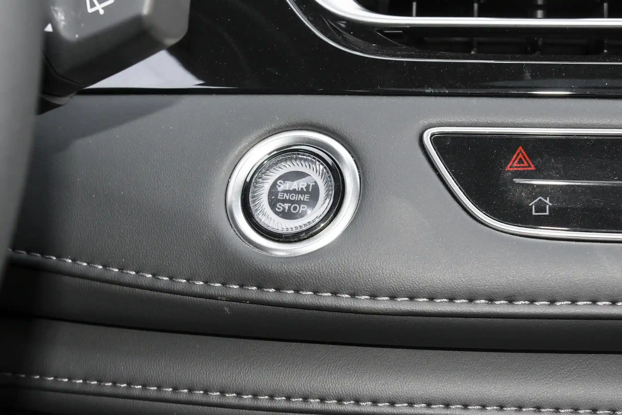 Changan CS75 picture (2)