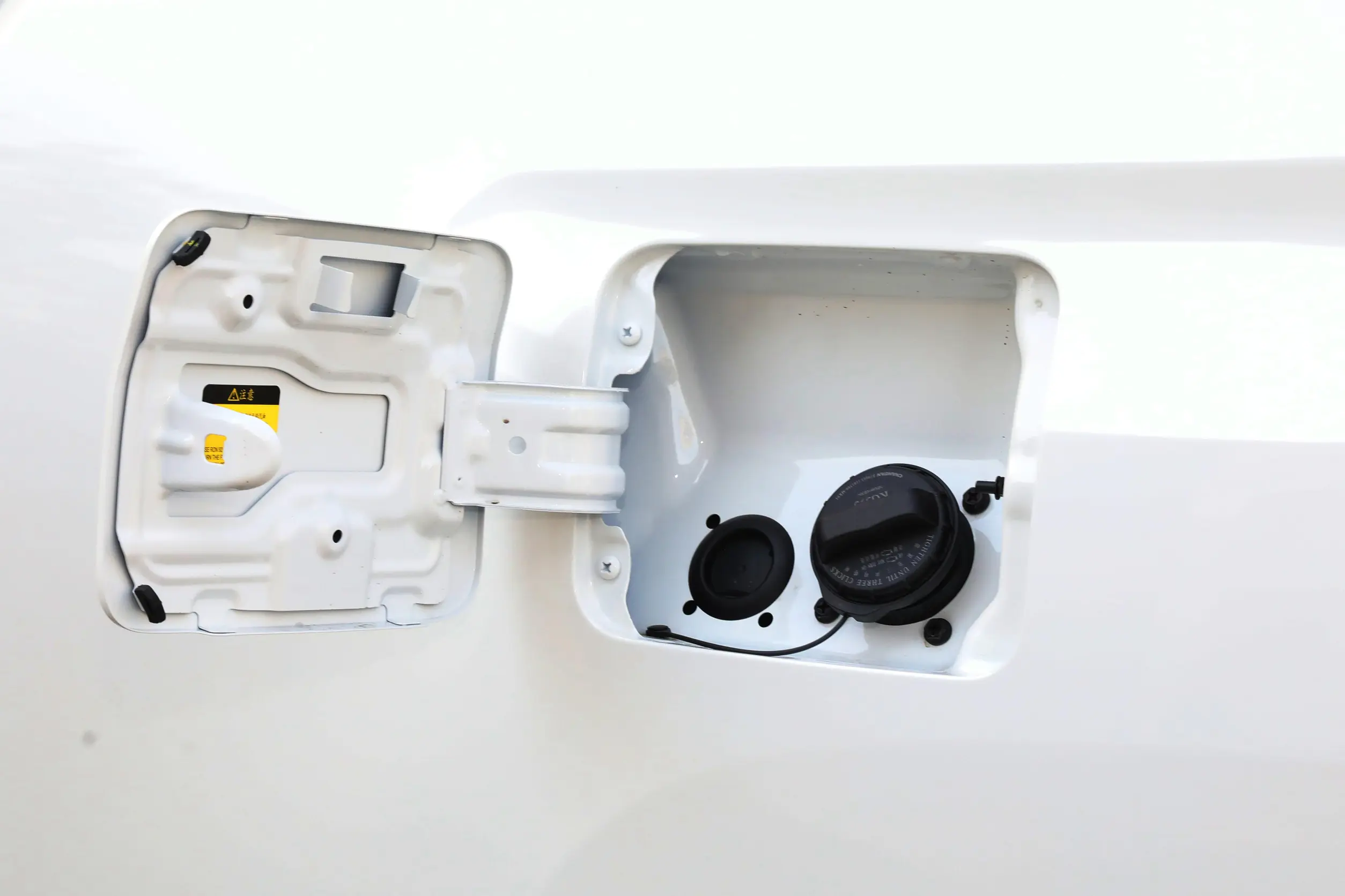 Changan F70 picture (12)