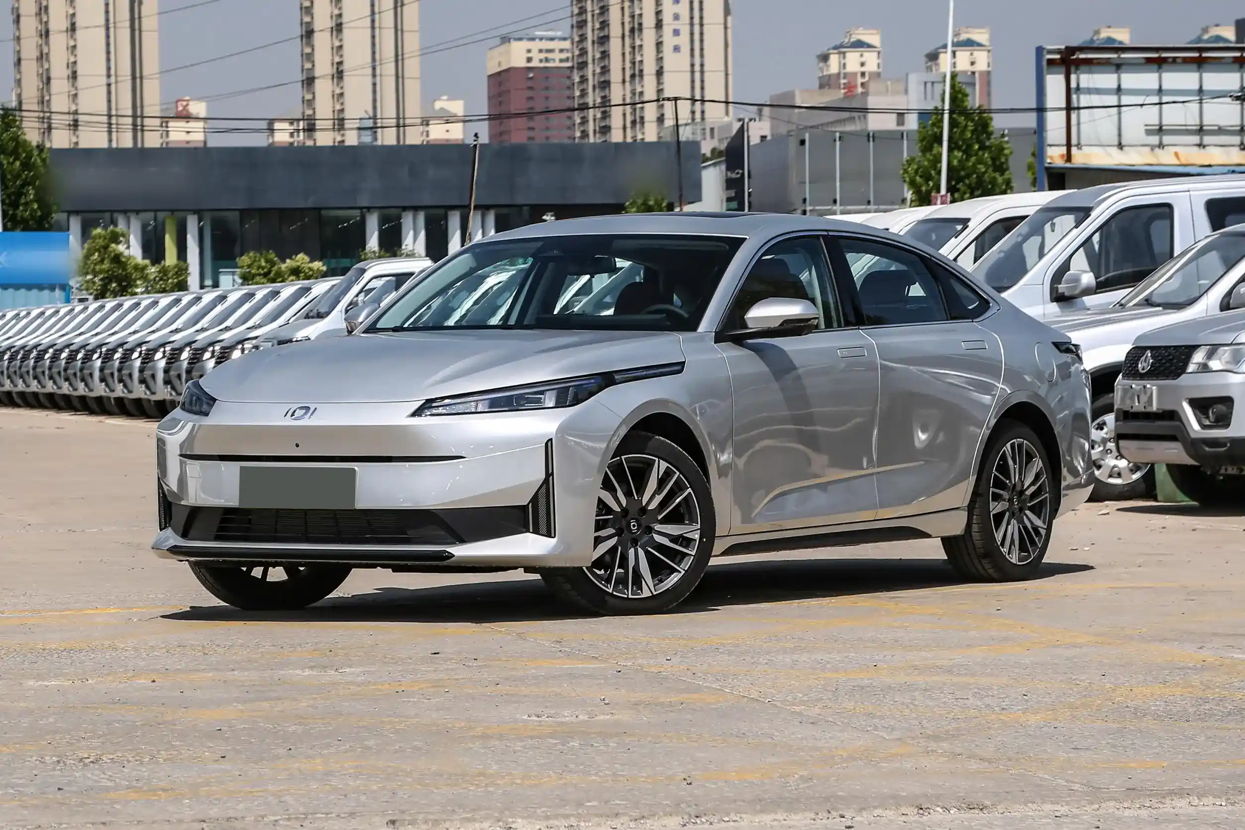 Changan NEVO A05 picture (11)