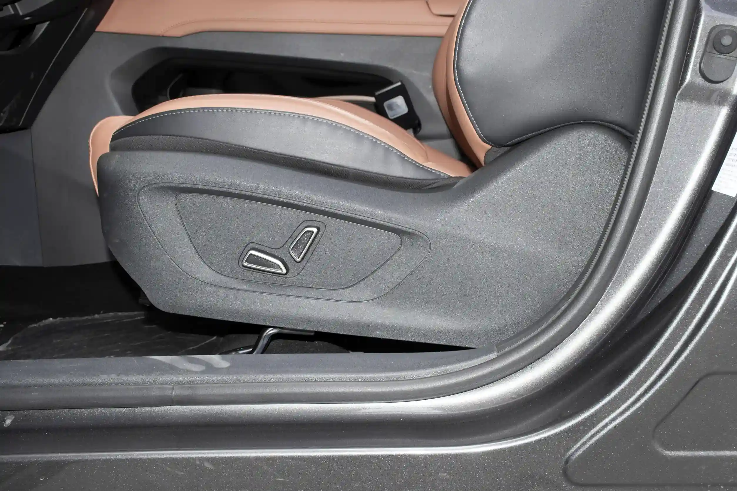 Changan NEVO Q05 picture (6)