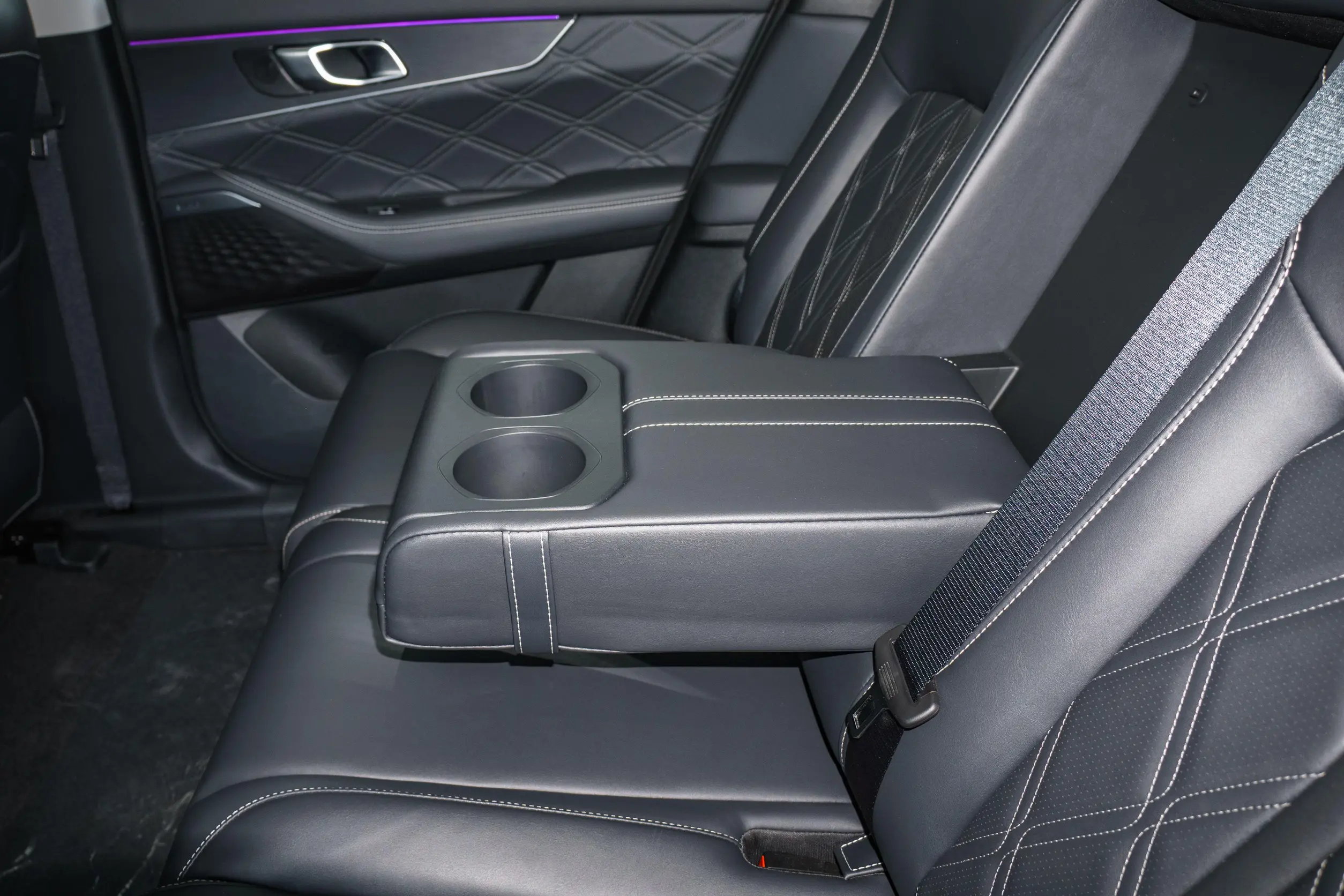 Changan UNI-K idd picture (6)