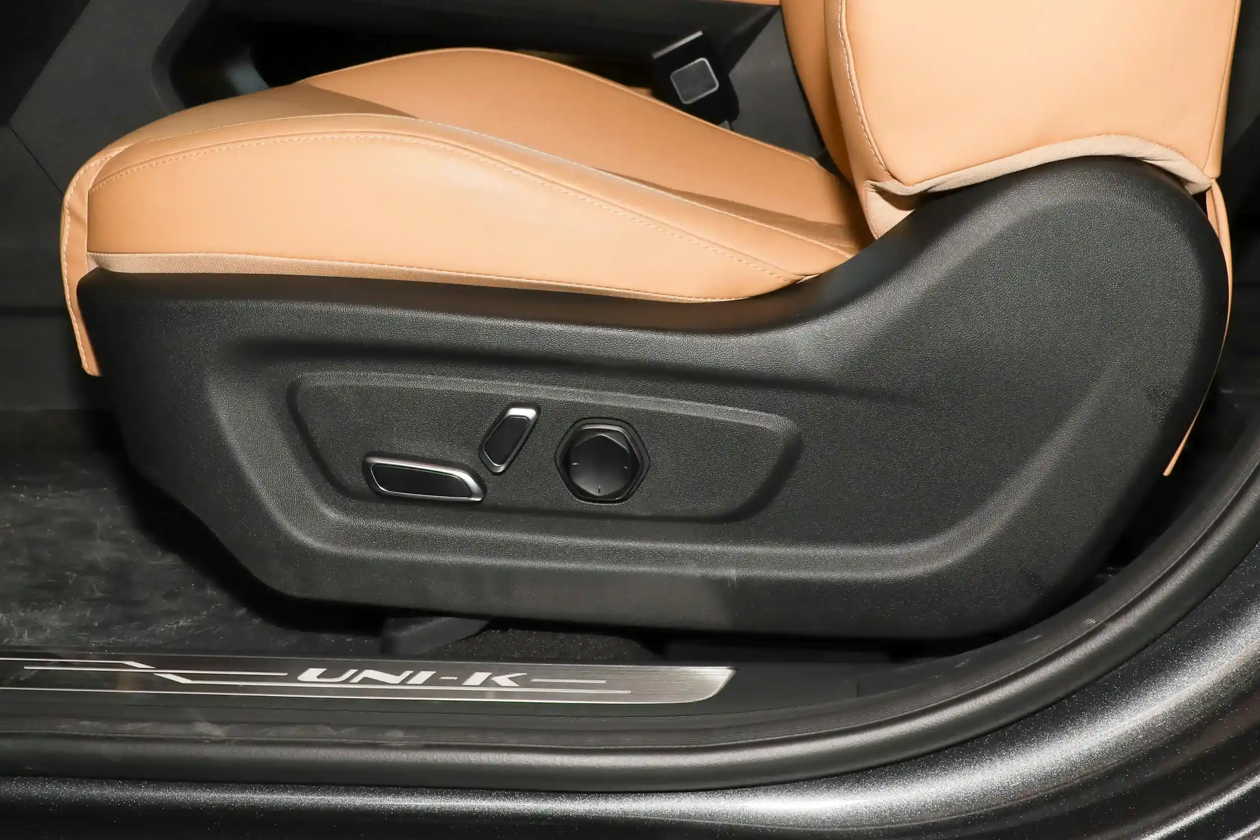 Changan UNI-K picture (6)