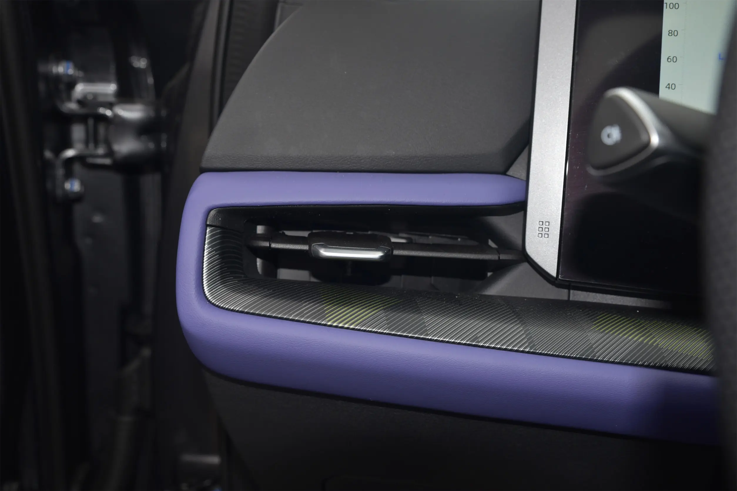 Changan UNI-T picture (1)